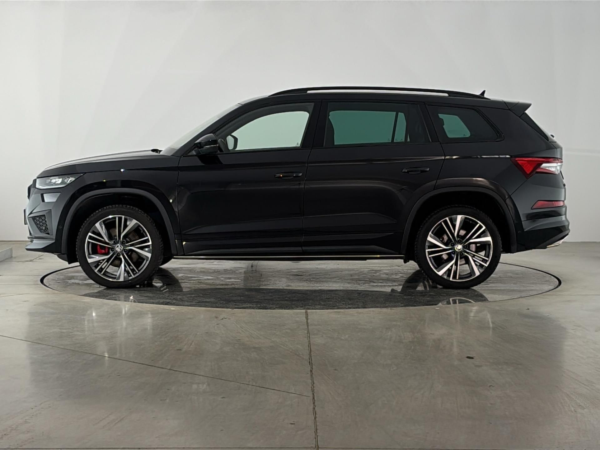 Škoda Kodiaq, 2.0 TSI / 180 kW RS 4x4 DSG - fotka 3