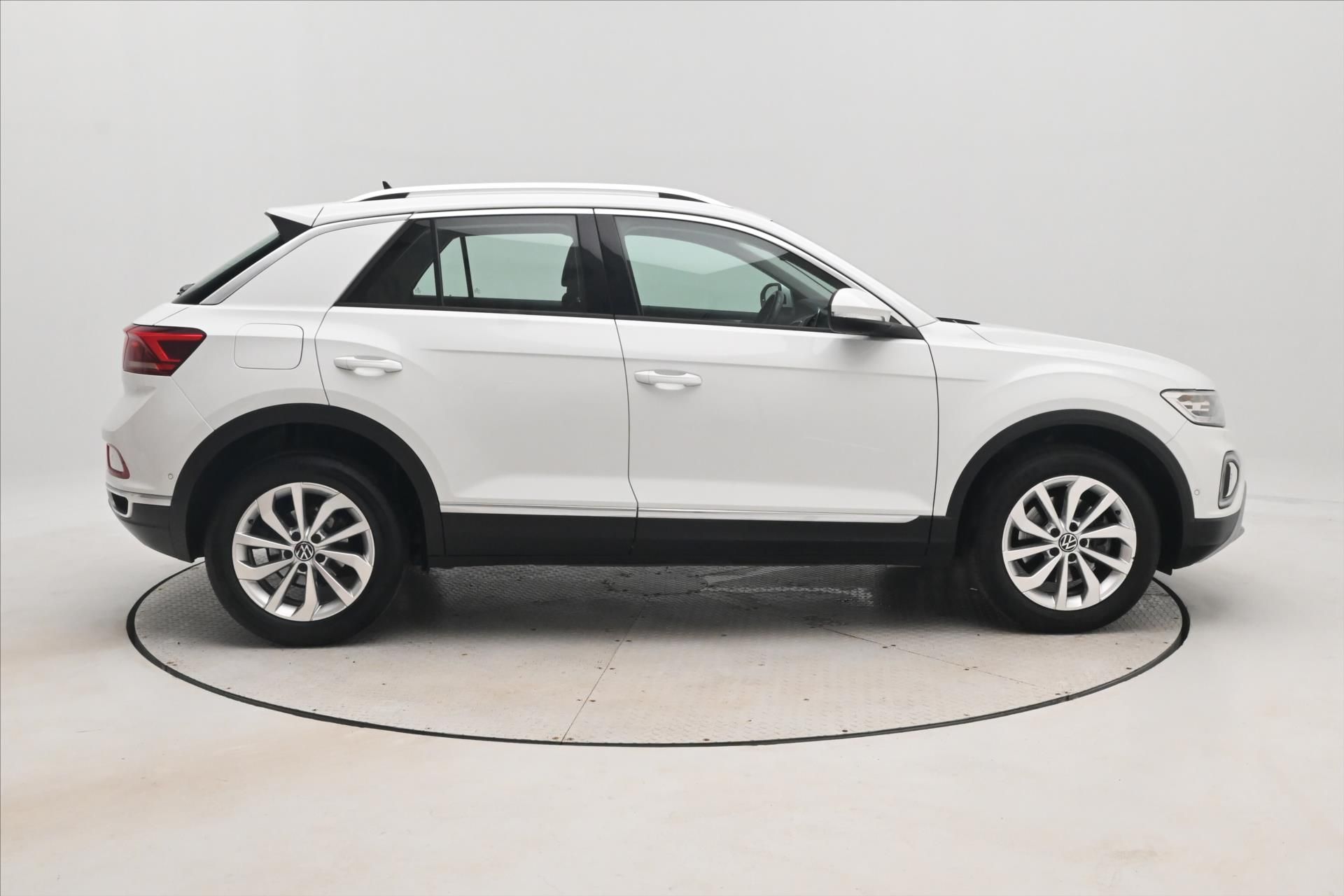 Volkswagen T-Roc, 2,0 TDI 110kW DSG VŮZ PŘIPRAVU - fotka 4