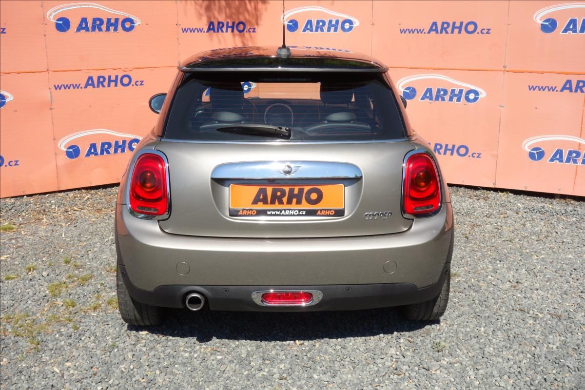 Mini Cooper, 1,5 i 100KW, LED, 54TIS.KM. - fotka 6