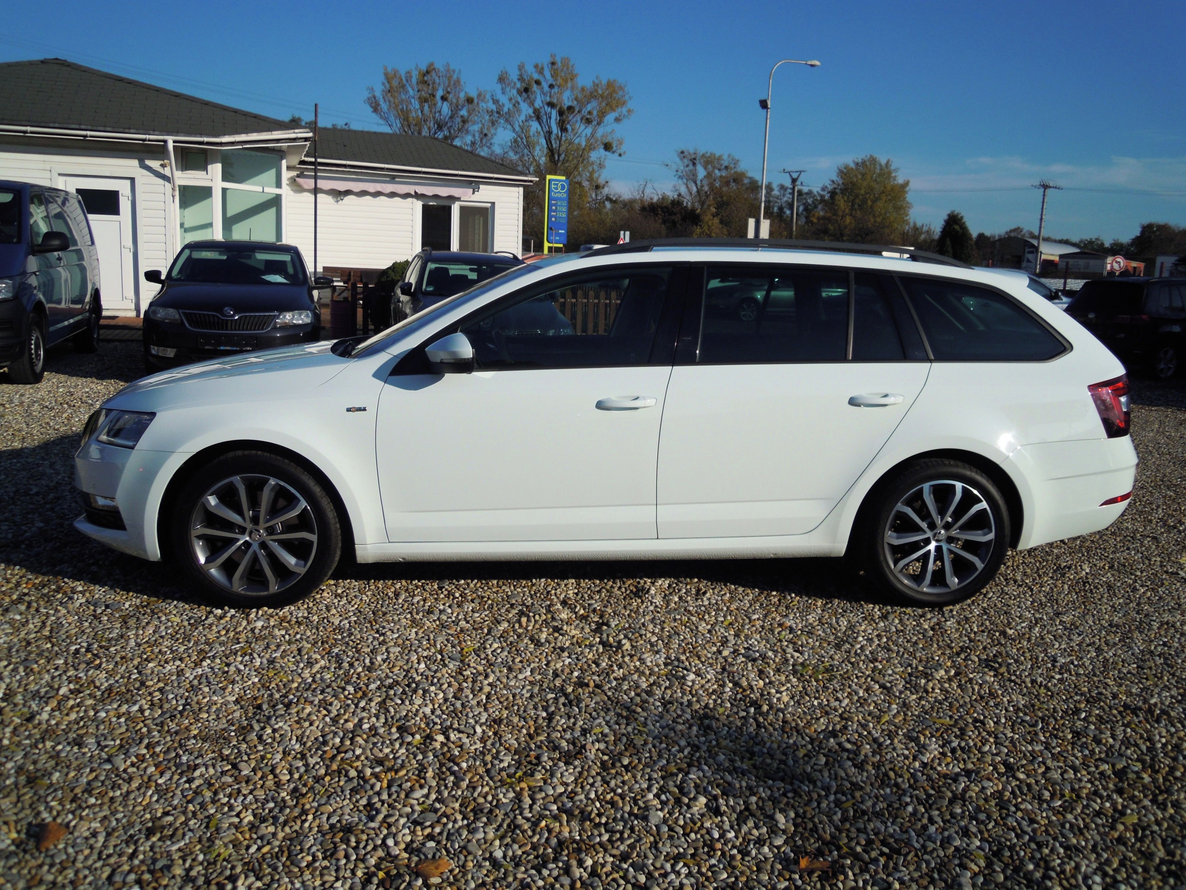 Škoda Octavia, 2.0TDi SERVIS-DSG-VIRTUAL - fotka 2