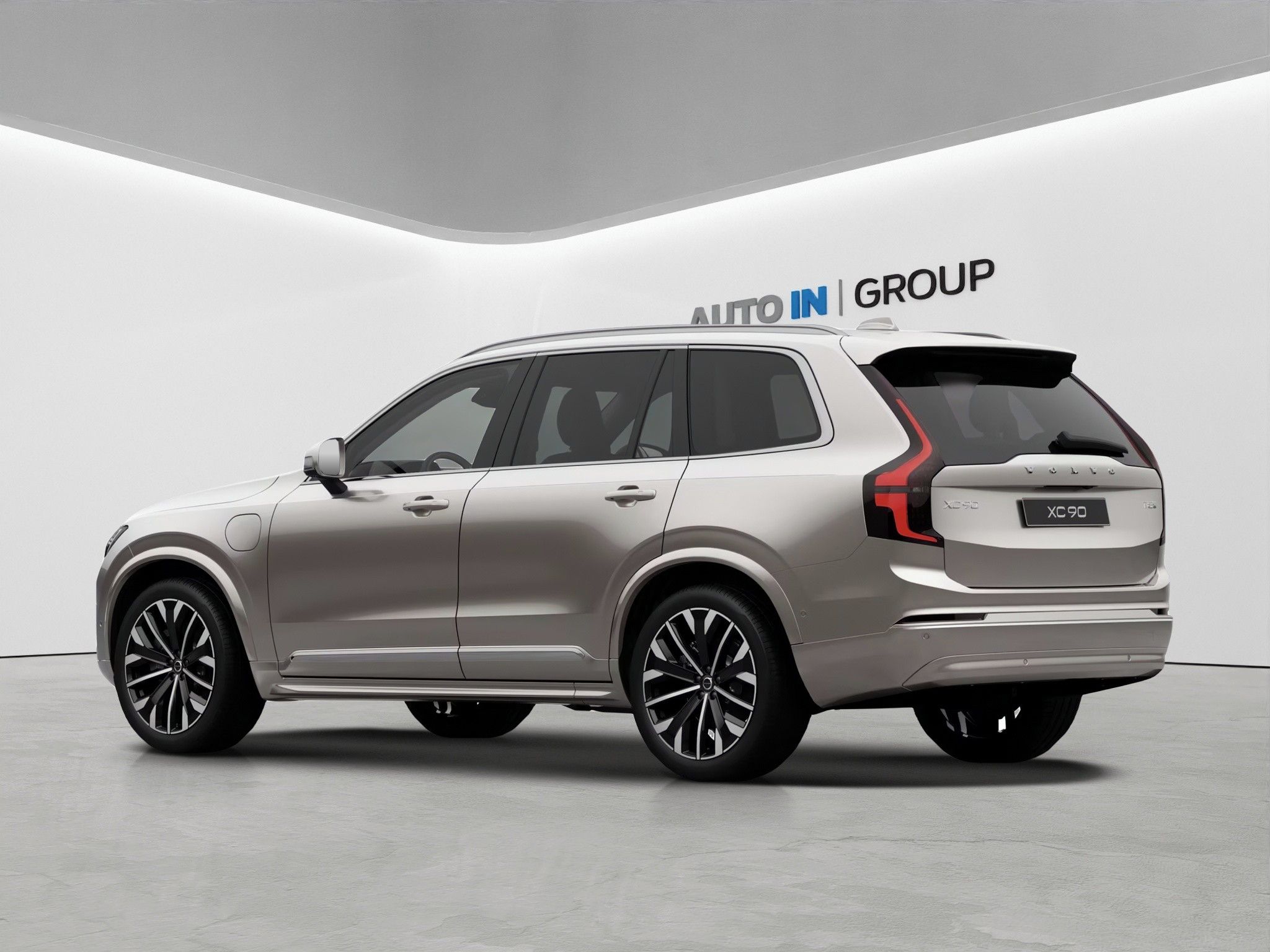 Volvo XC90, ULTRA B&W, vzduch. pod., 299kW - fotka 4