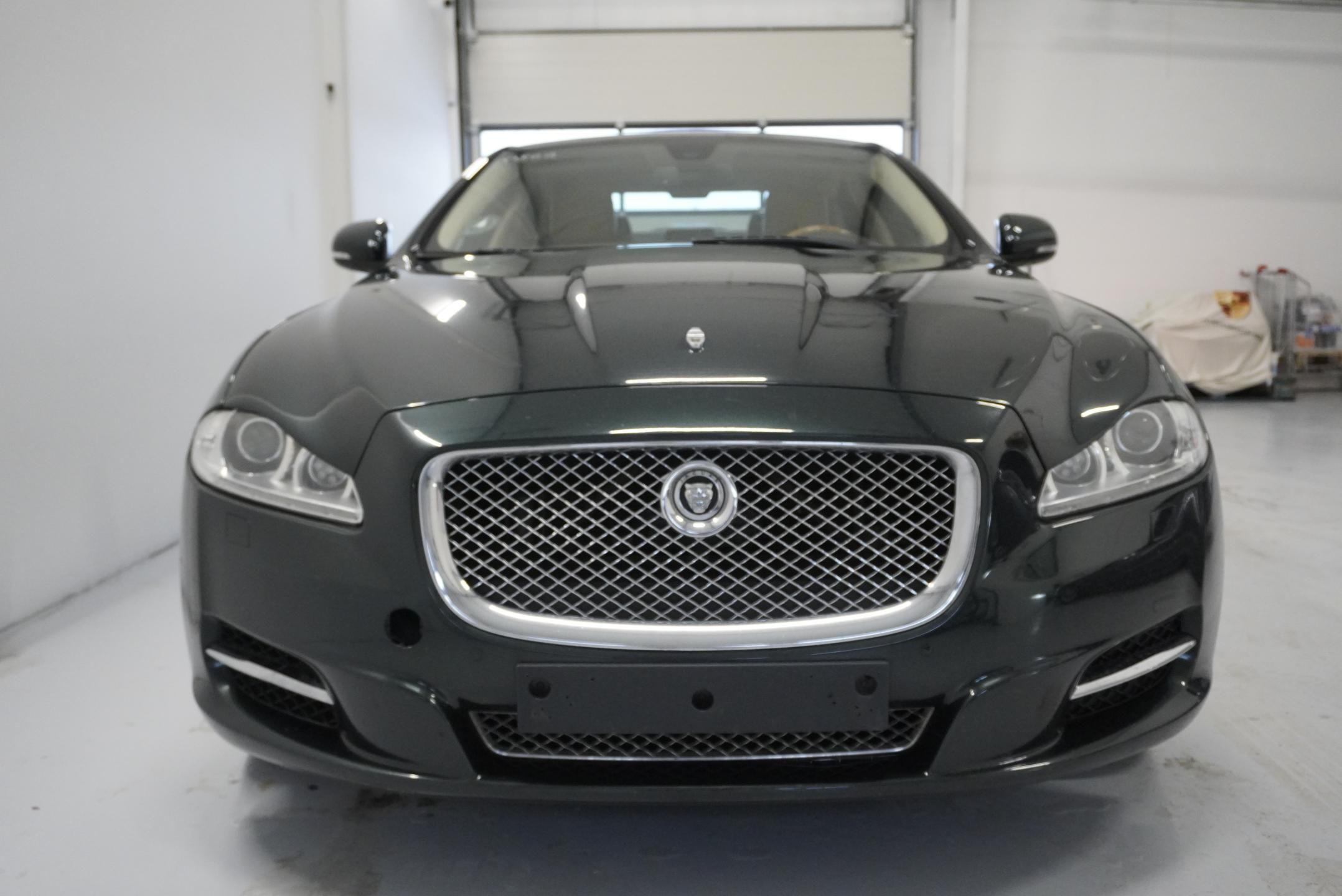 Jaguar XJ, 3.0D 202kW PORTFOLIO - fotka 2