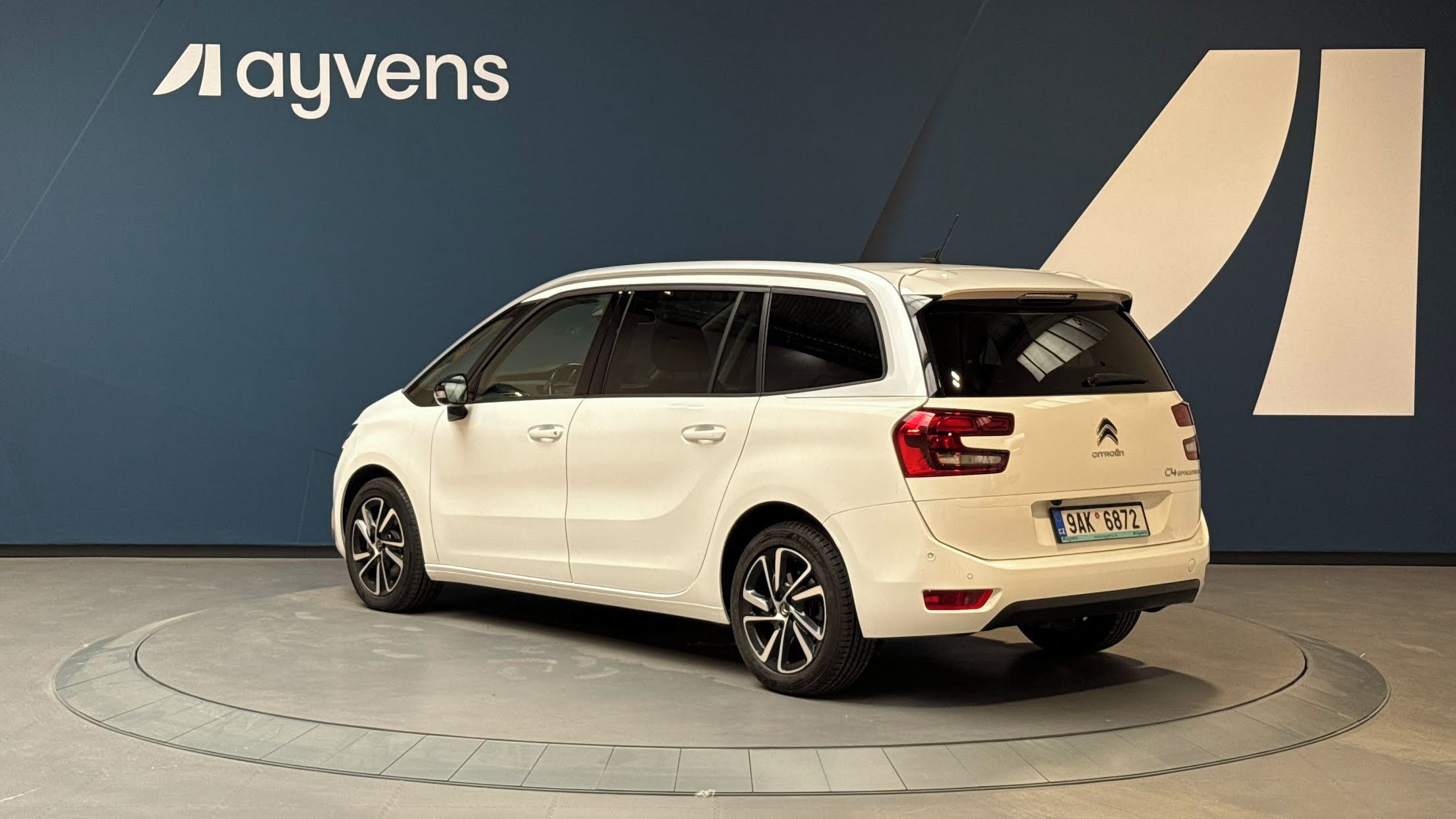 Citroën SpaceTourer, 2.0 BlueHDi 160 S&S EAT8 Shine - fotka 3