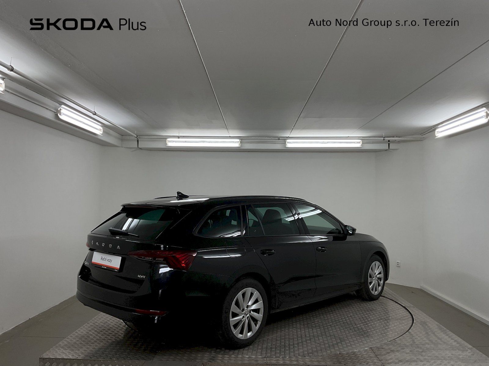 Škoda Octavia, 2.0 TDI 110kW Fresh Combi DSG - fotka 2