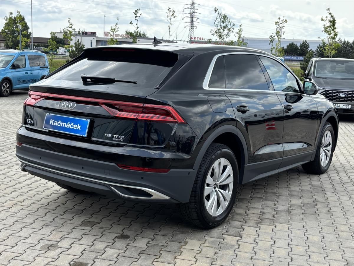 Audi Q8, 3,0 TFSI V6 Quattro 250kW - fotka 5