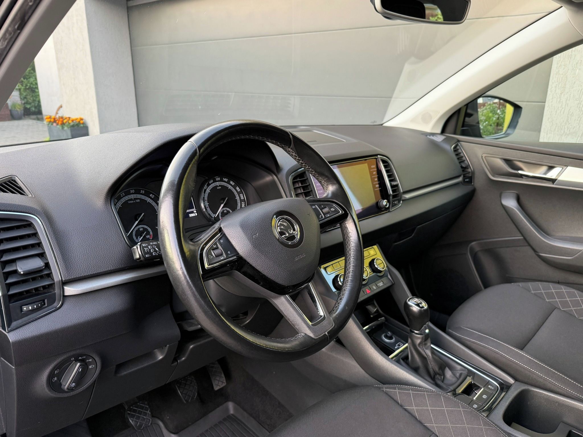 Škoda Karoq, 2.0TDi 110kW! 4x4! ZAK. V ĆR!! - fotka 5