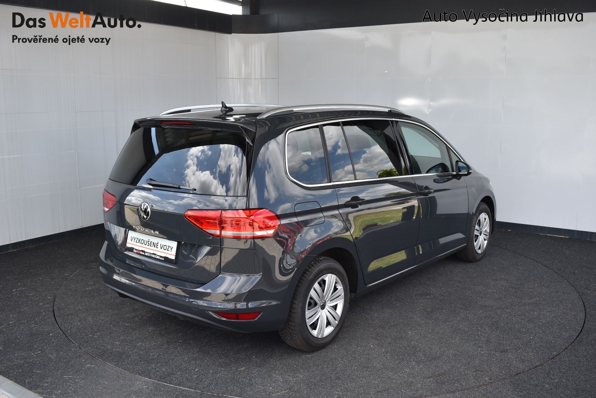 Volkswagen Touran, 1.5TSI 110kW,LED,Manuál - fotka 2