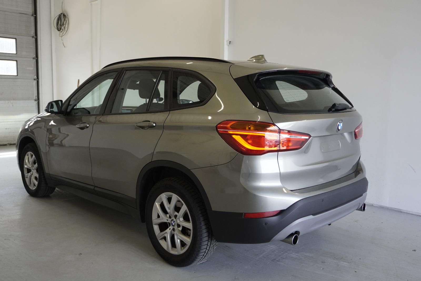 BMW X1, 2.0d 140kW sDRIVE AUTOMAT - fotka 6