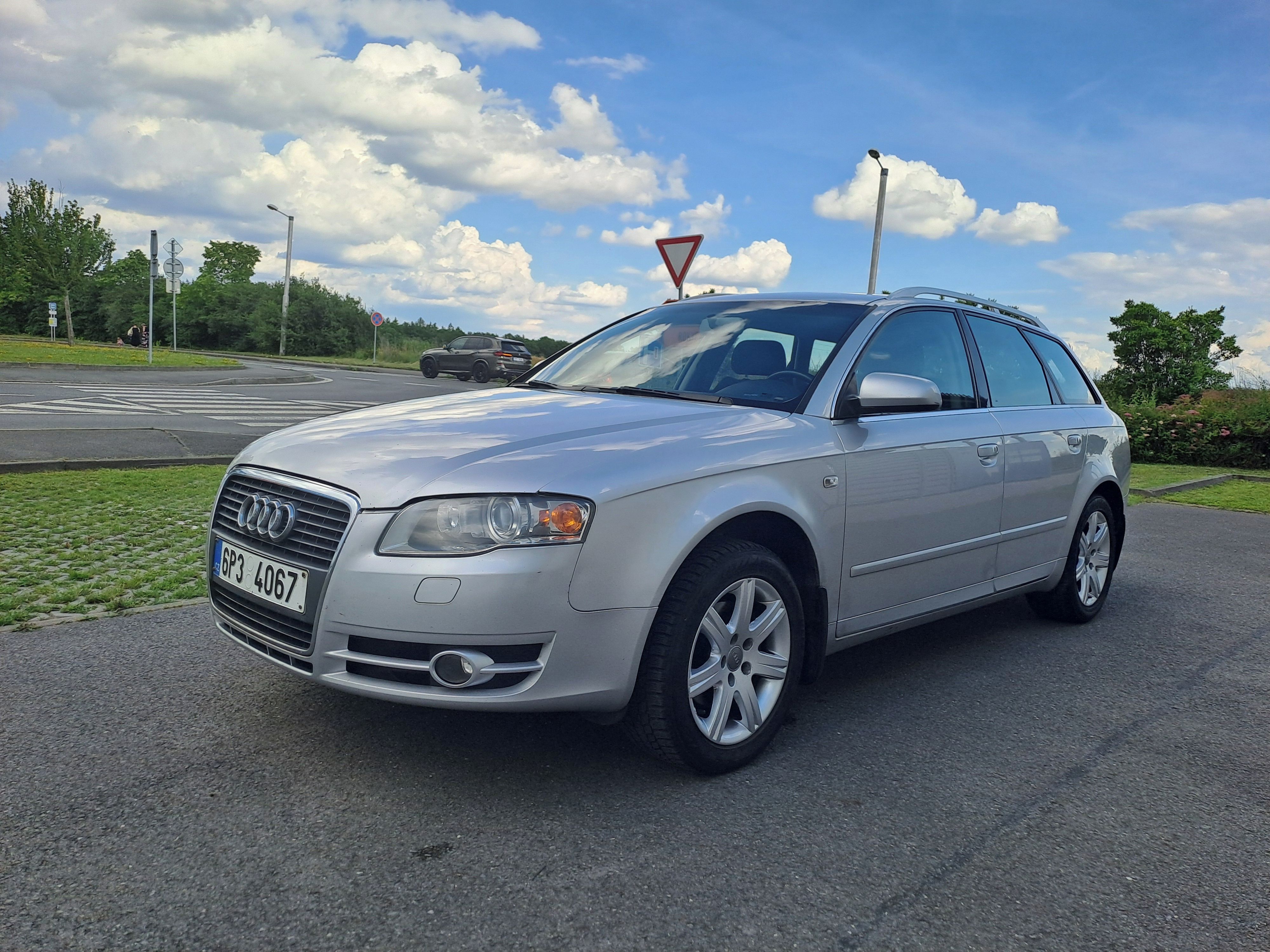 Audi A4, 2.0TDI 103KW 2.MAJ SPOLEHLIVÁ - fotka 3