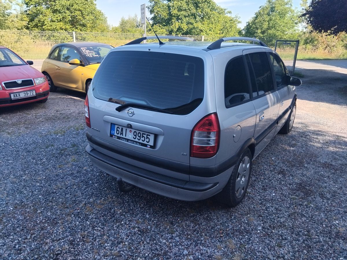 Opel Zafira, 1.8 16V - fotka 3