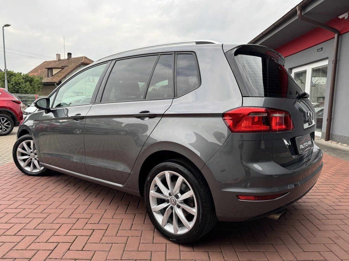 Volkswagen Golf Sportsvan, 1.4TSi Xenony Digi Klima BT - fotka 3