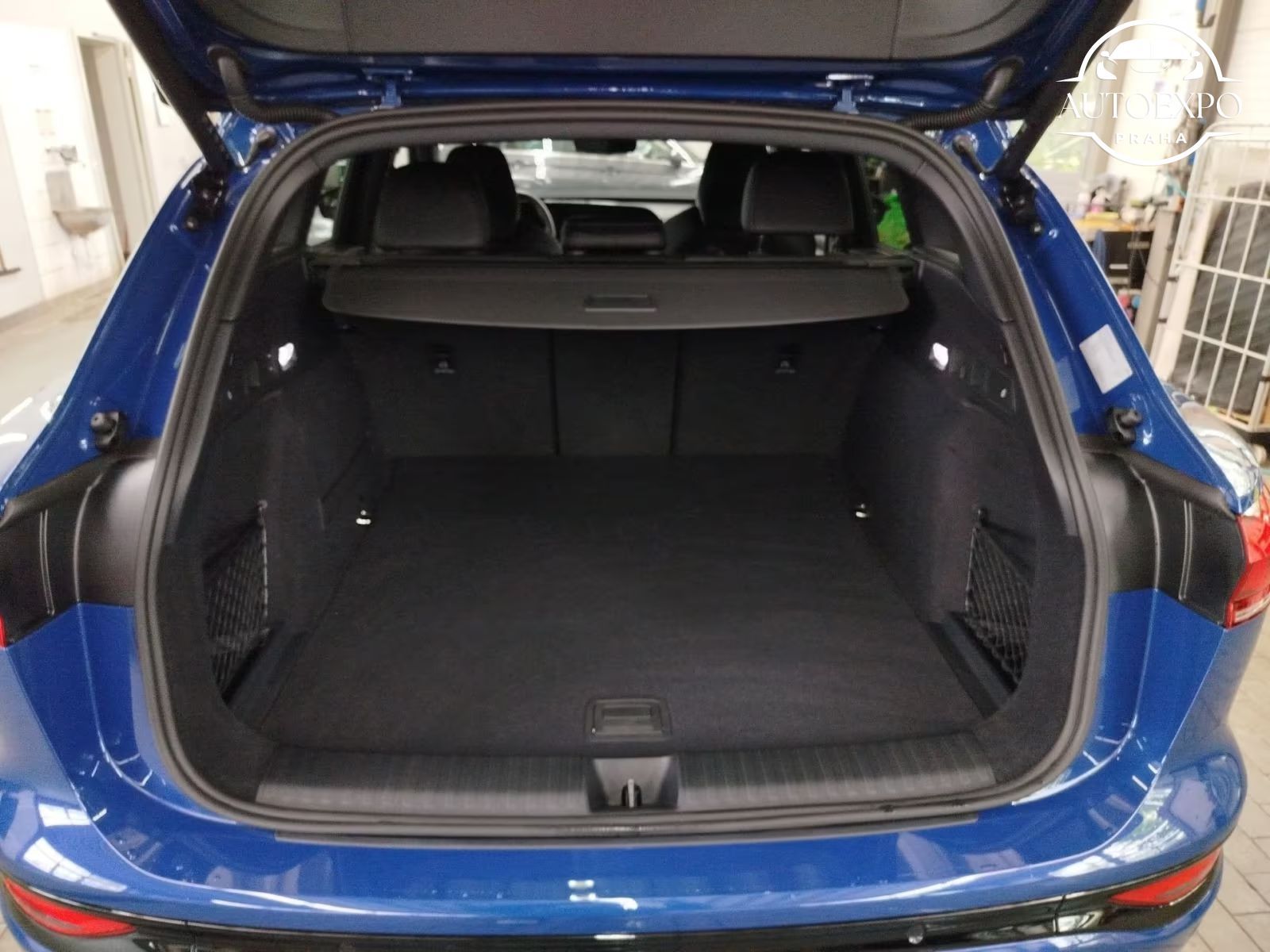 Audi Q6 e-tron, quattro S line Matrix-LED - fotka 5
