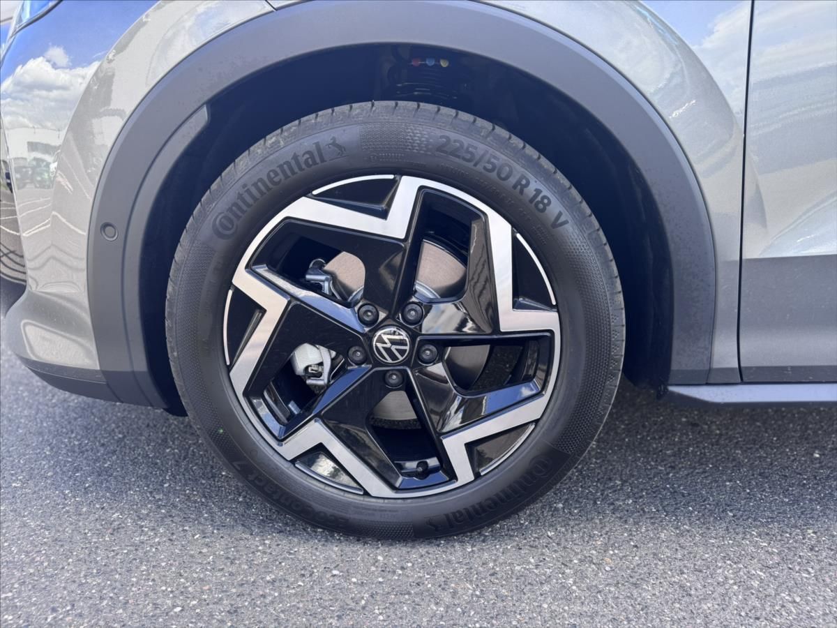 Volkswagen T-Roc, 1,5 eTSI R-Line - fotka 6