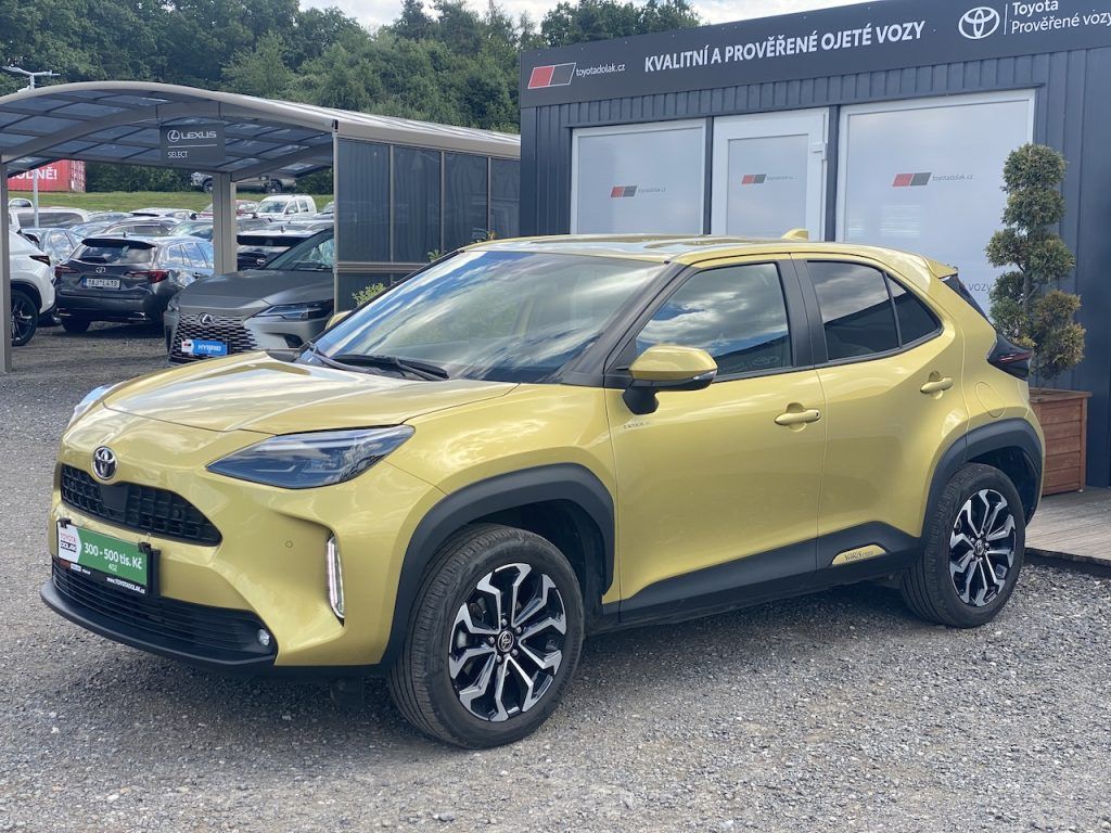 Toyota Yaris Cross, 1.5i, ČR-1, StyleTech, automat - fotka 4