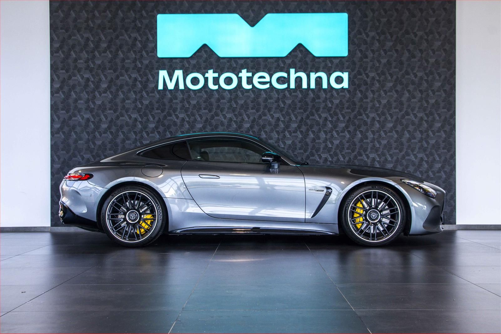 Mercedes-Benz AMG GT, AMG GT 63 4MATIC+, DPH - fotka 6
