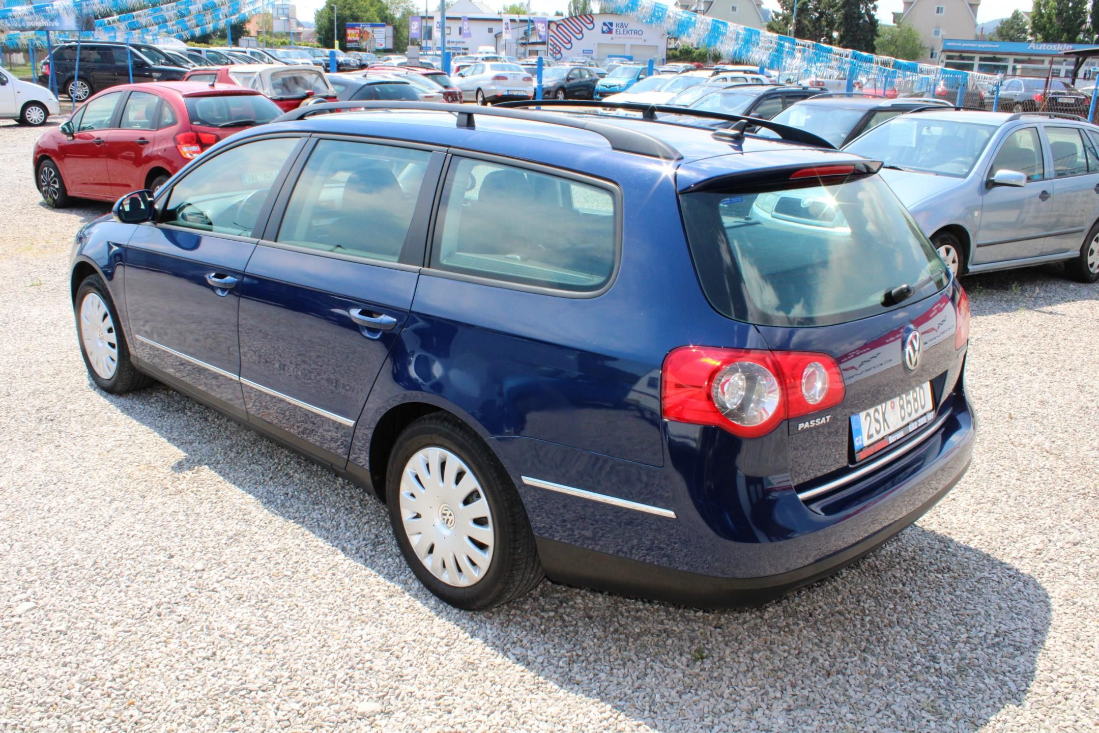 Volkswagen Passat, 1.9 TDI KLIMATIZACE VÝHŘEV - fotka 5