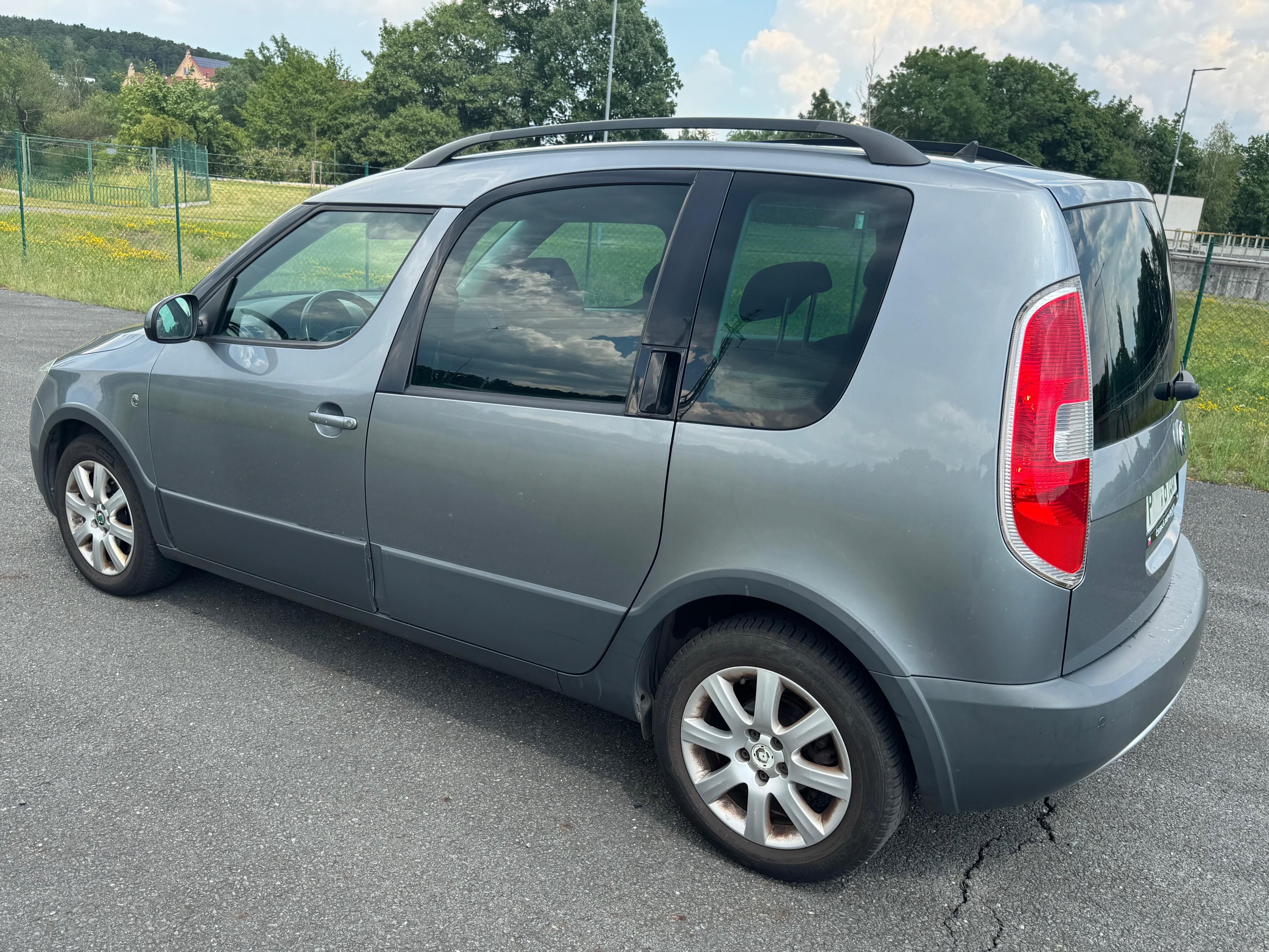 Škoda Roomster, SCOUT 1.6TDI - fotka 3