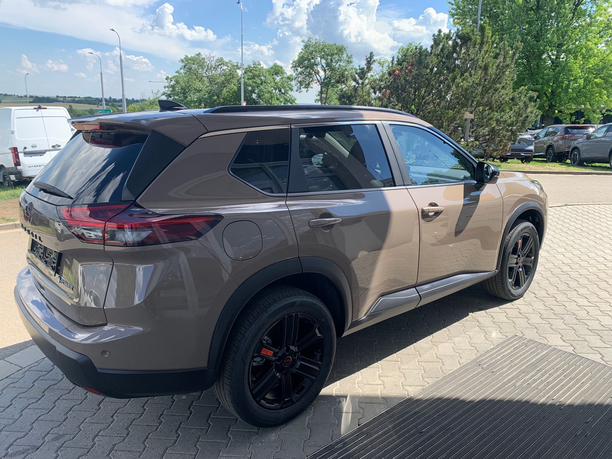 Nissan X-Trail, e-4ORCE  N-TREK - fotka 4