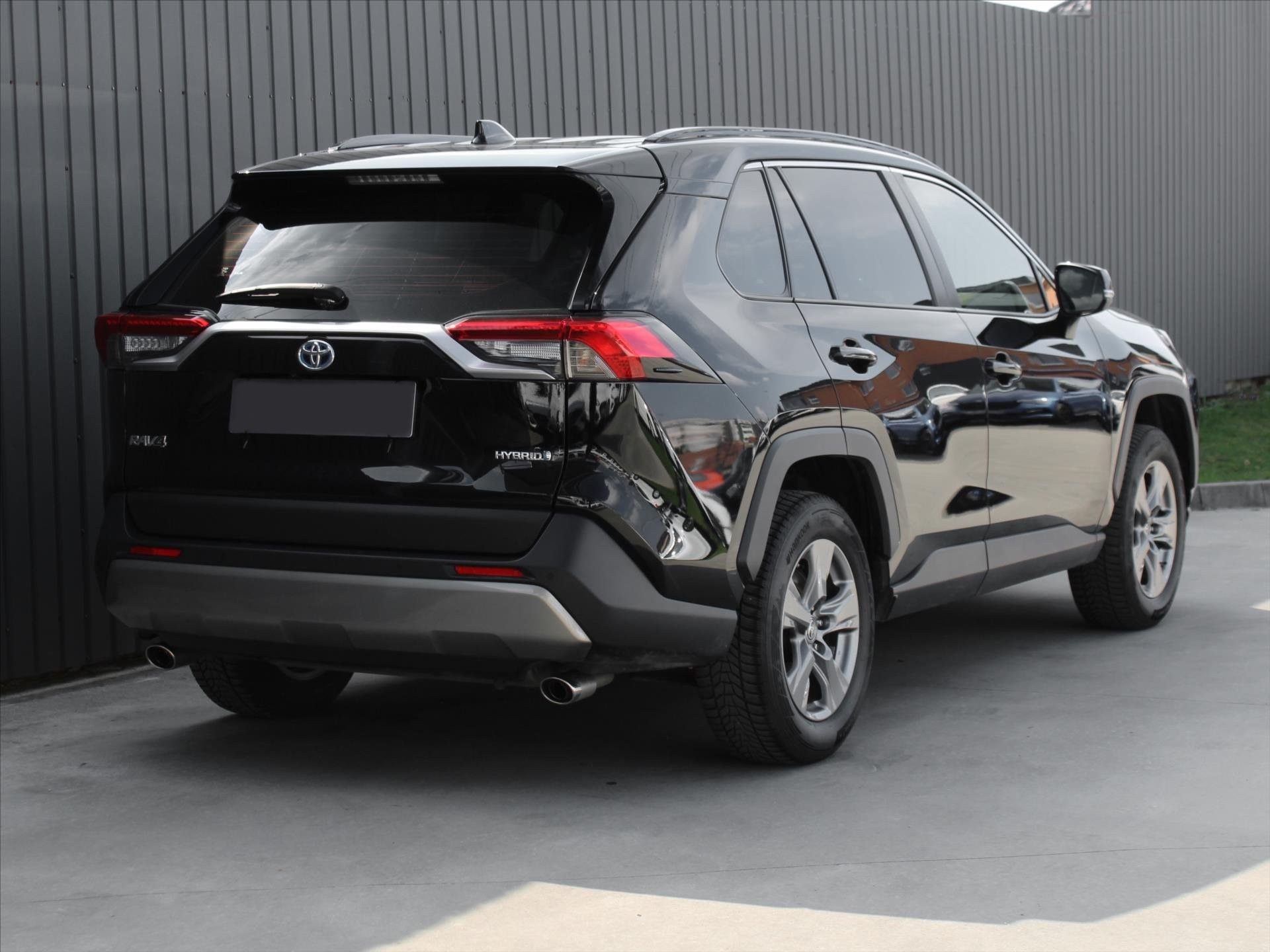 Toyota Rav4, Hybrid 4x4 Comfort - fotka 3