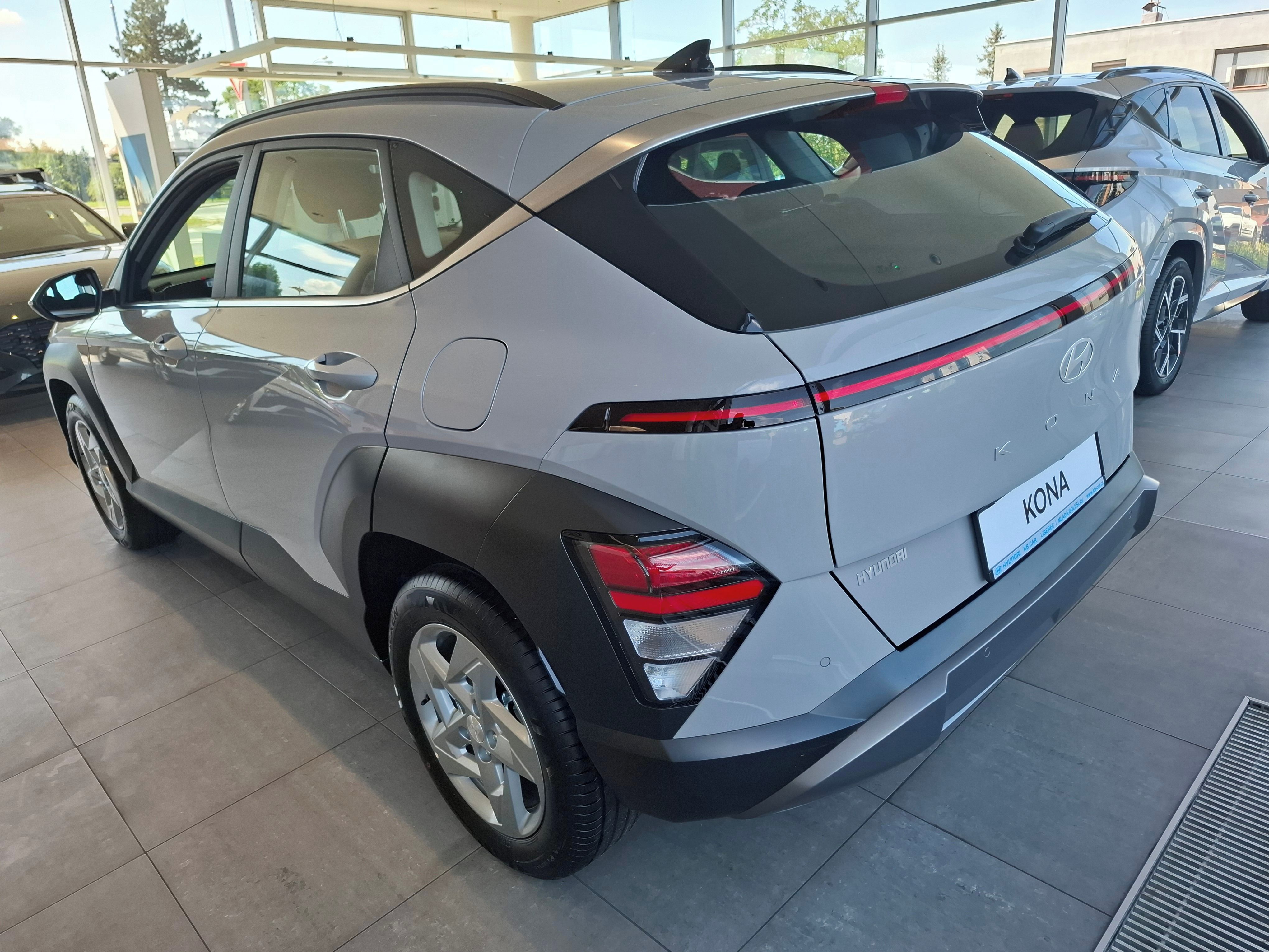 Hyundai Kona, 1,6TGDI 110kW SMART FWD DCT - fotka 3