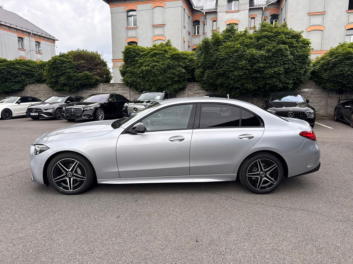 Mercedes-Benz Třídy C, C 220 d 4MATIC - fotka 4