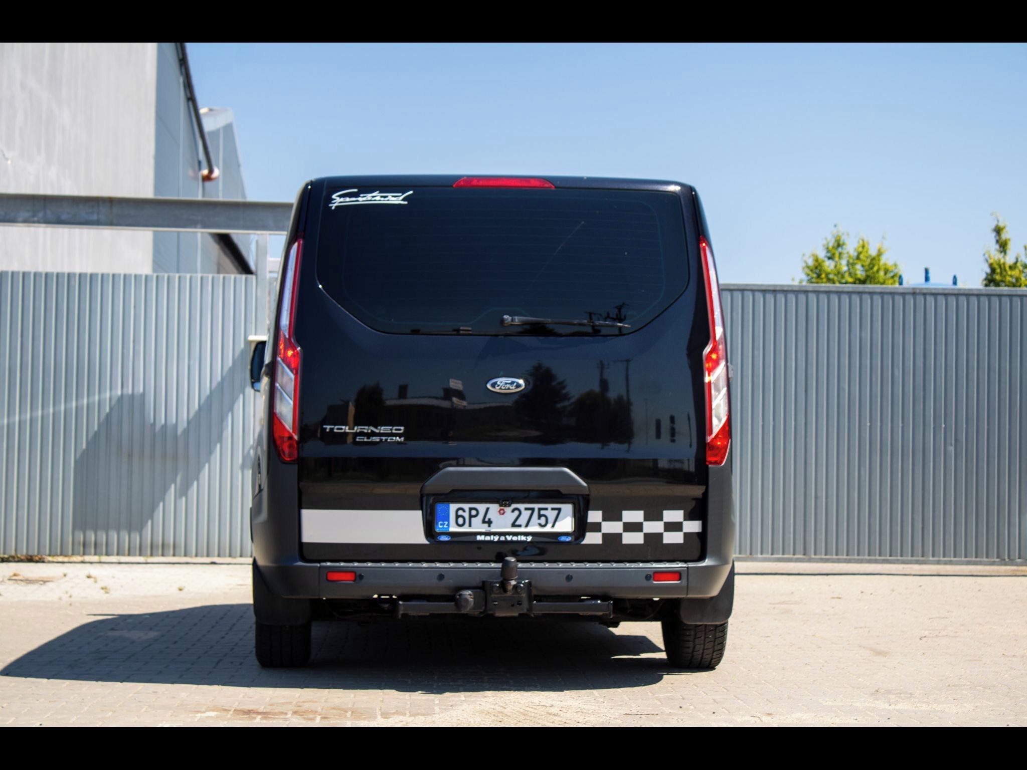 Ford Tourneo Custom - fotka 6