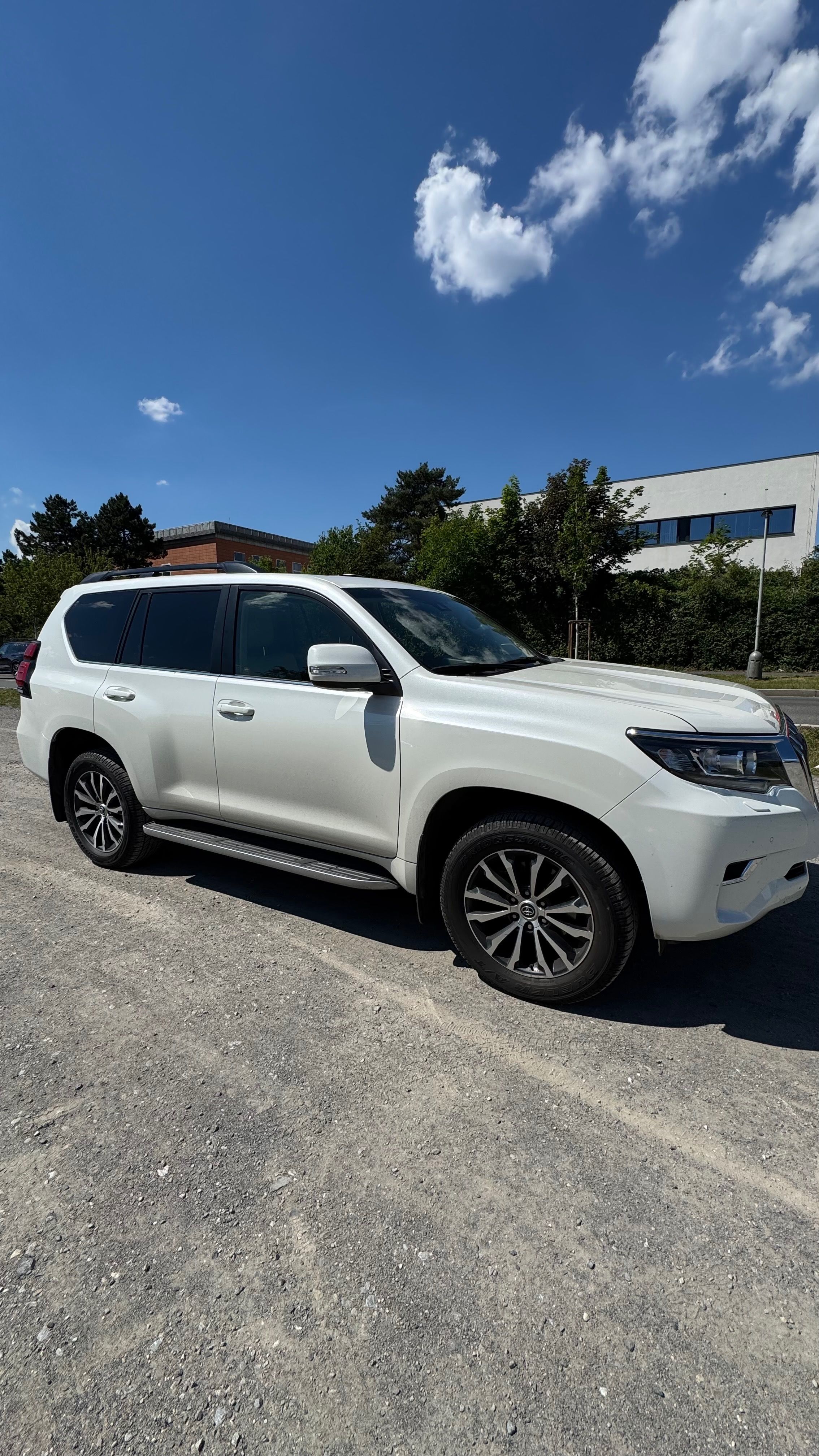 Toyota Land Cruiser - fotka 4