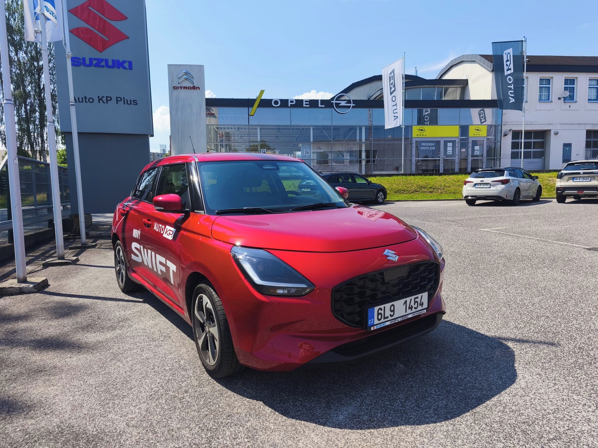 Suzuki Swift, 1,2 ELEGANCE - fotka 2