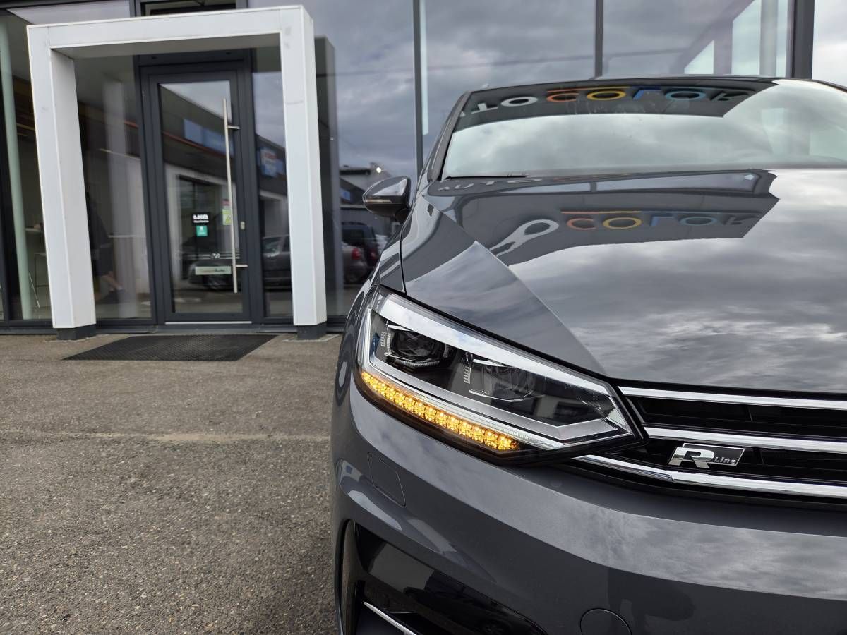 Volkswagen Touran, 1.5 TSI R-line DSG 7míst - fotka 6