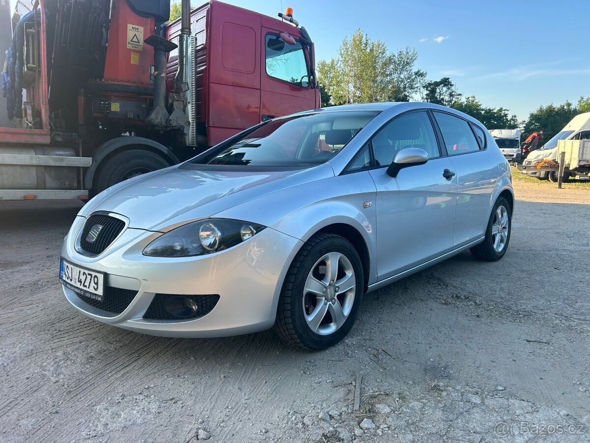 Seat Leon, 1.9TDI,77kW,2008,klima,el okna - fotka 2