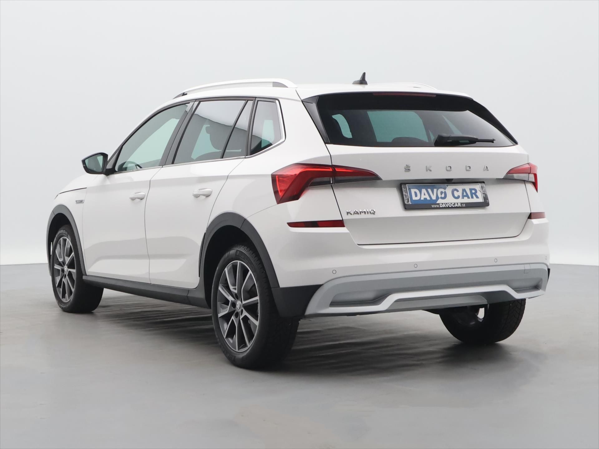 Škoda Kamiq, 1,5 TSI 110 kW Scoutline DSG K - fotka 5