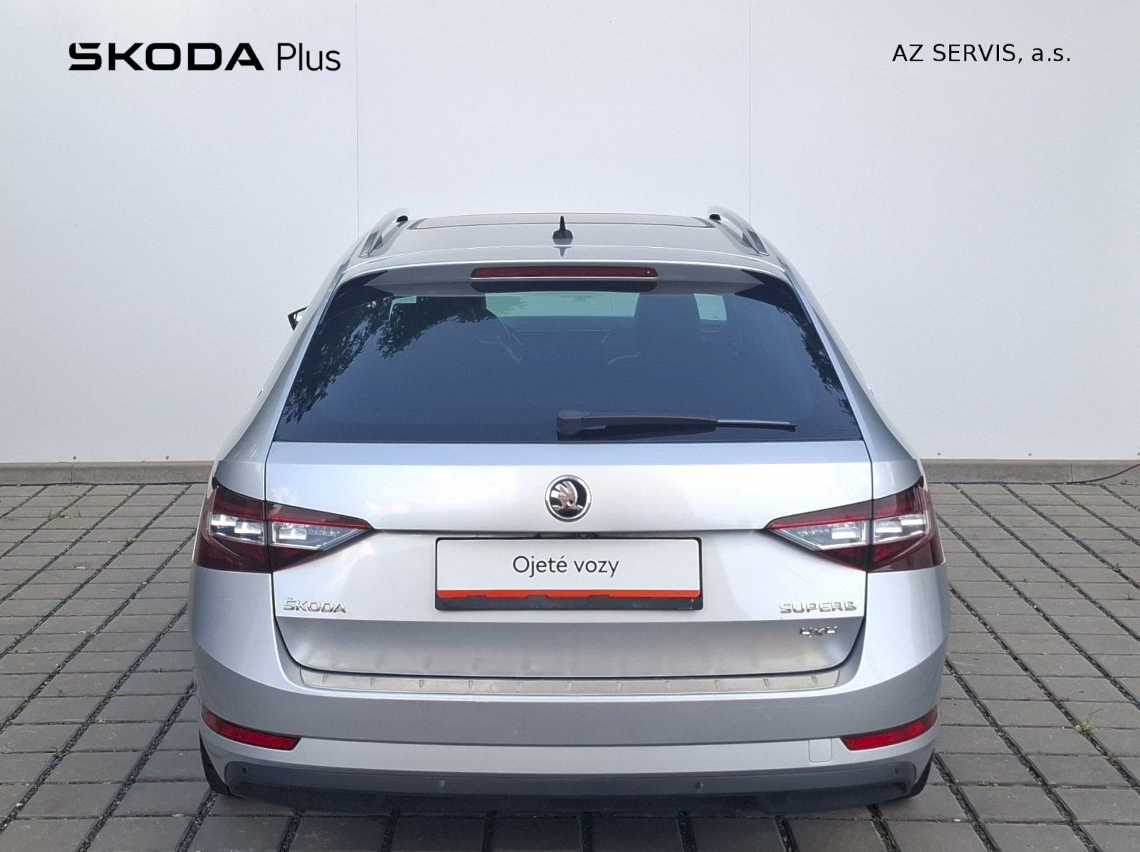 Škoda Superb, 2.0TDI 140kW 4x4 L&K DSG - fotka 6