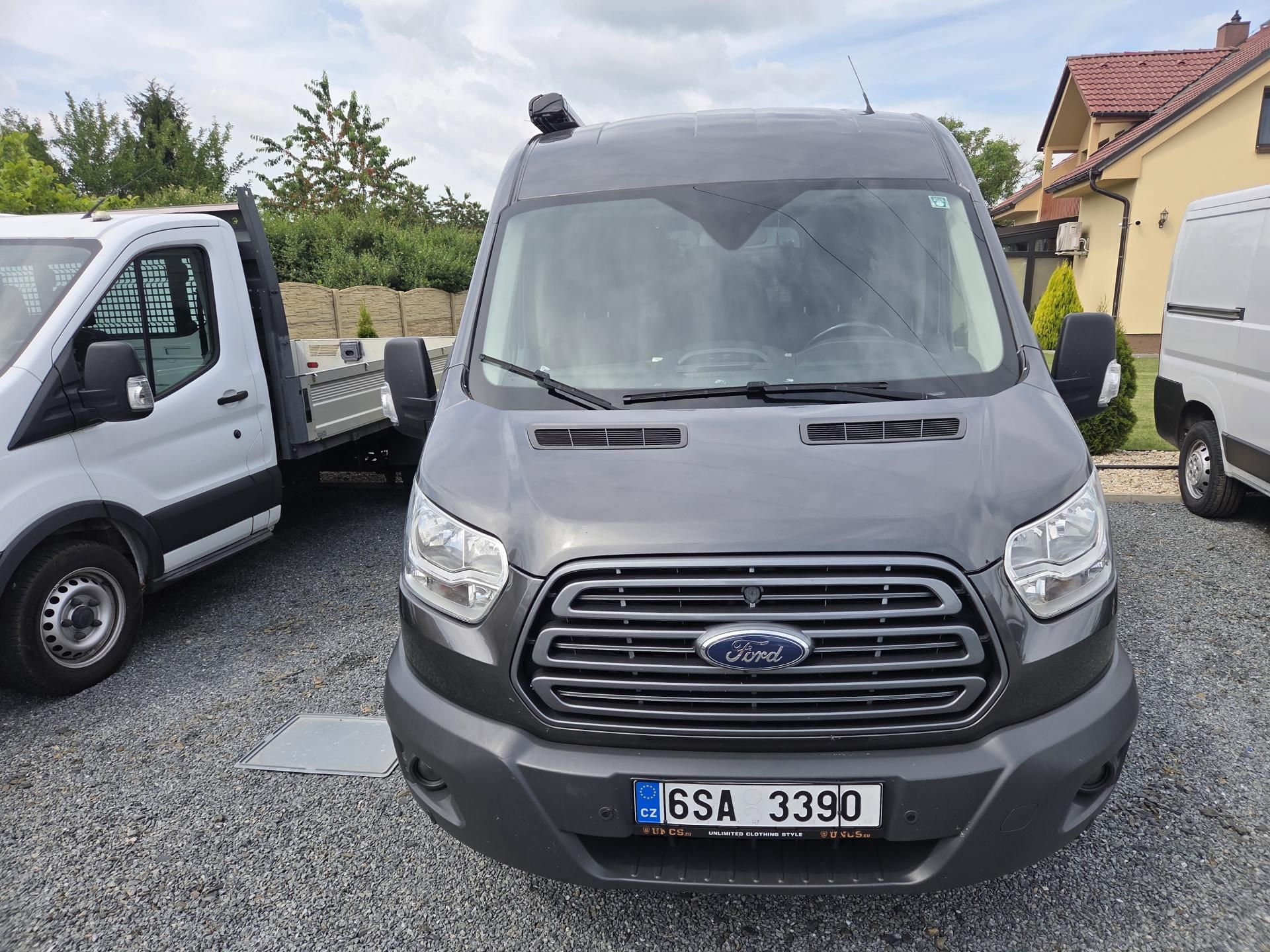 Ford Transit, 2.0tdci 96kw L3H2 9míst - fotka 2