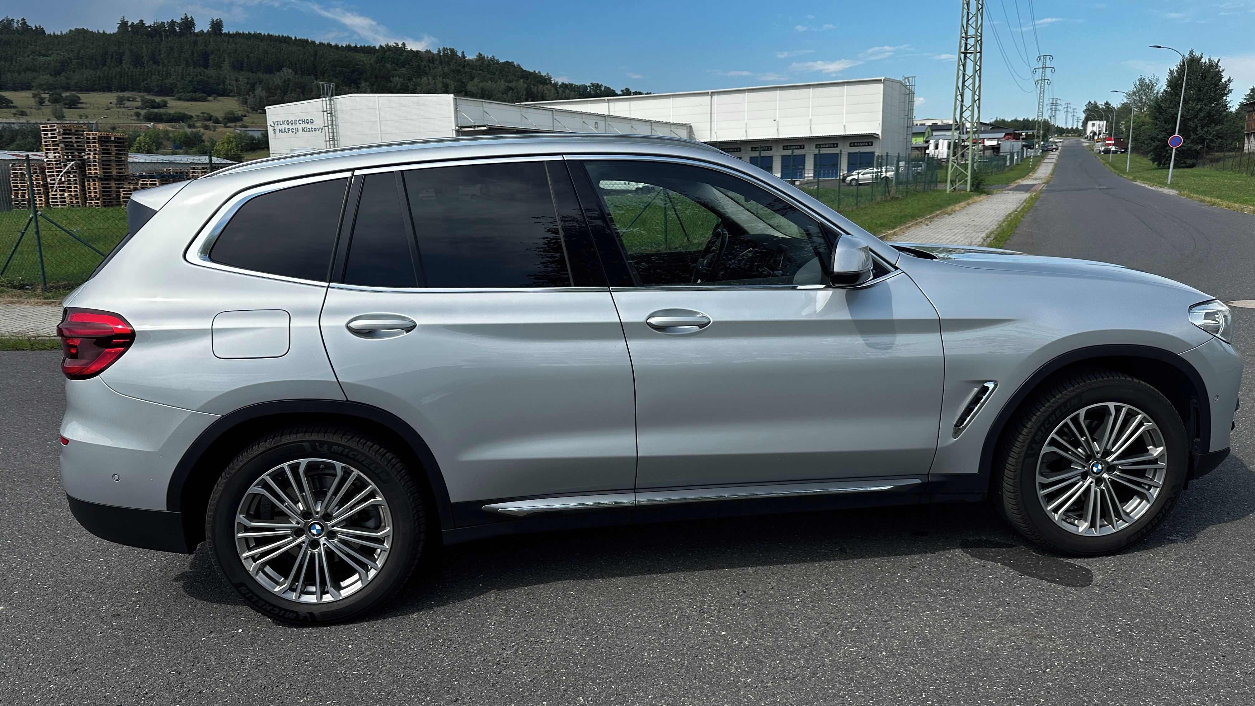 BMW X3, xDrive20i - fotka 6