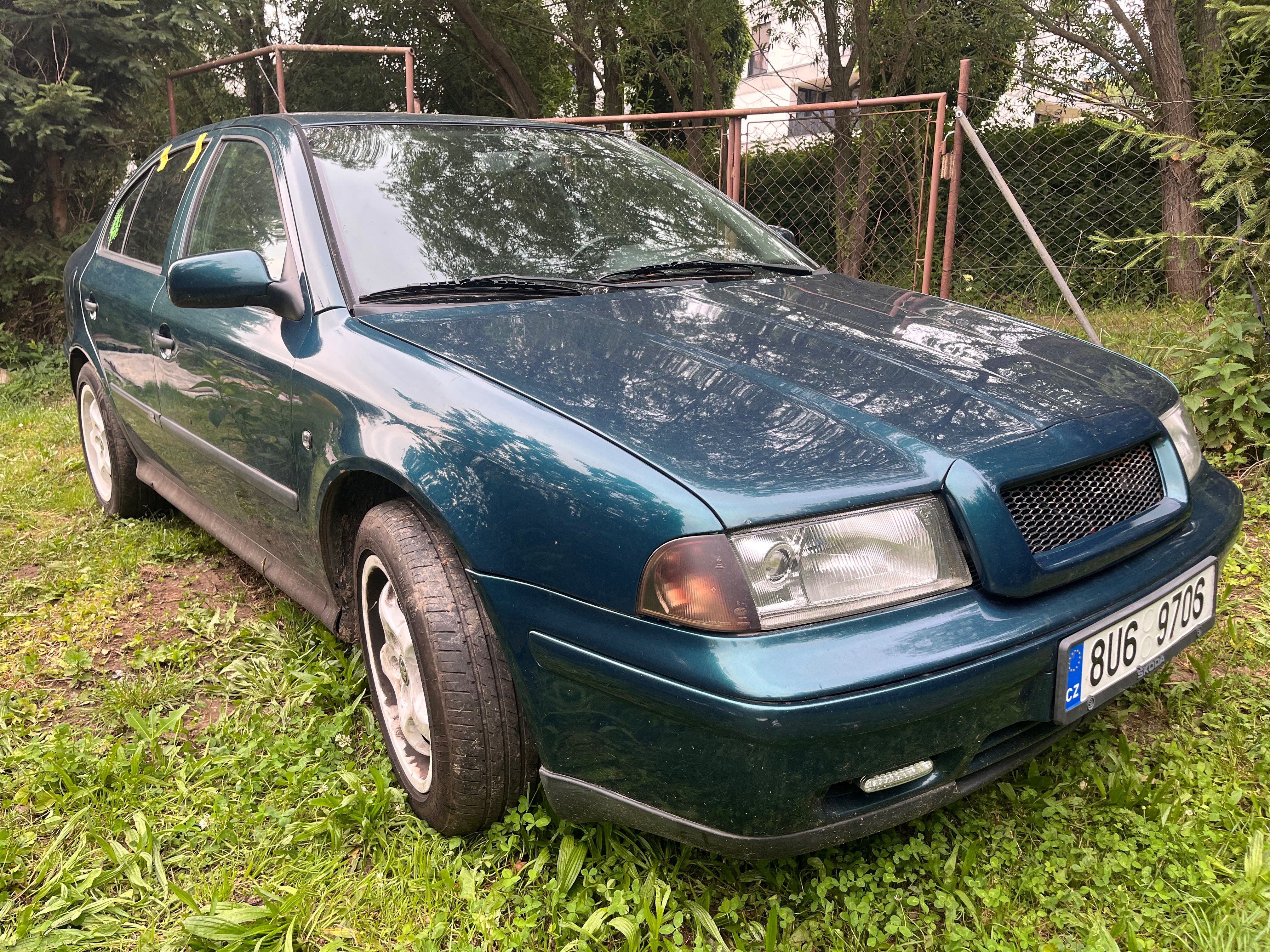 Škoda Octavia, Škoda Octavia 1,6 benzín 74 kw - fotka 2