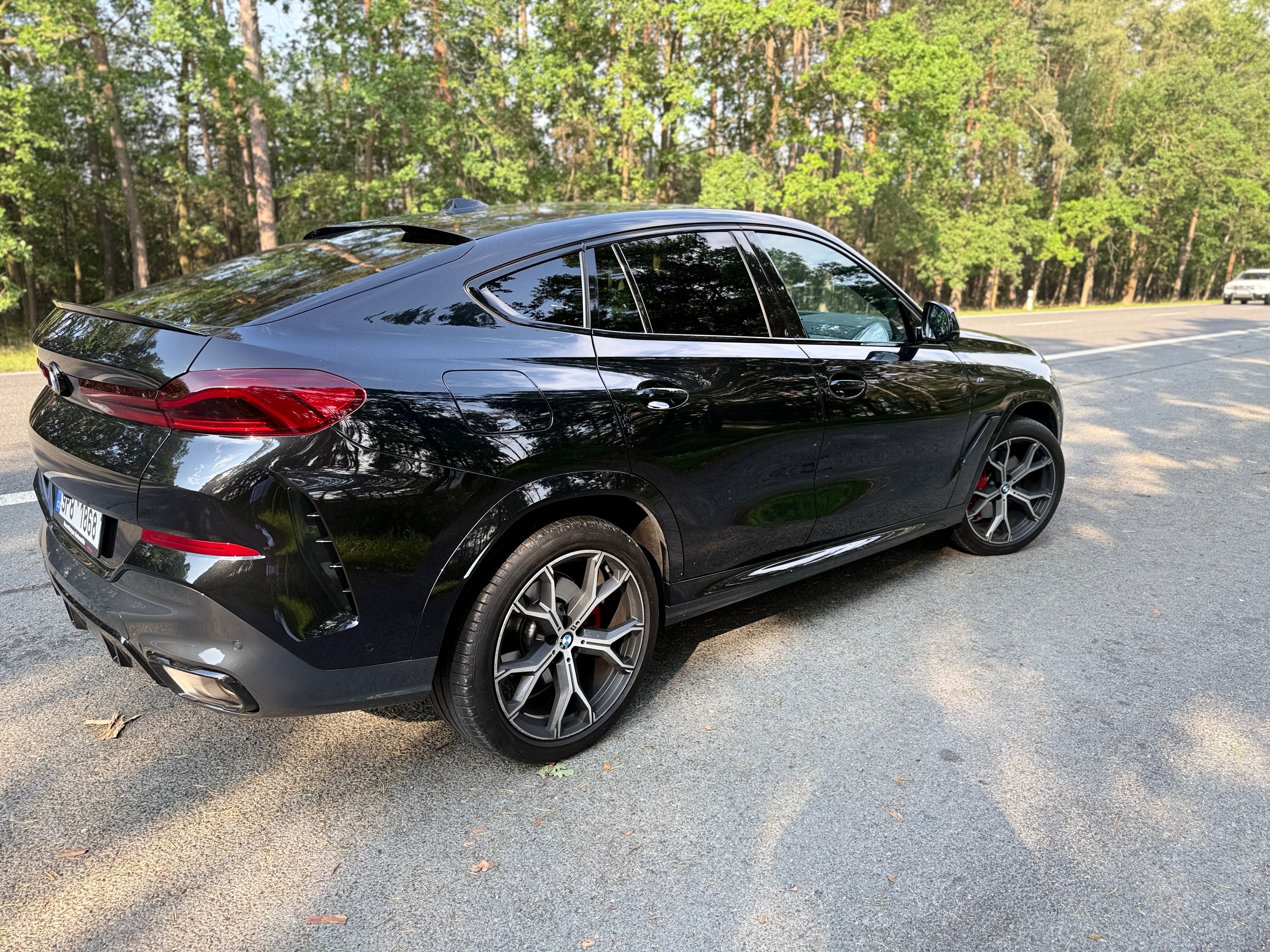 BMW X6, V Záruce - fotka 4