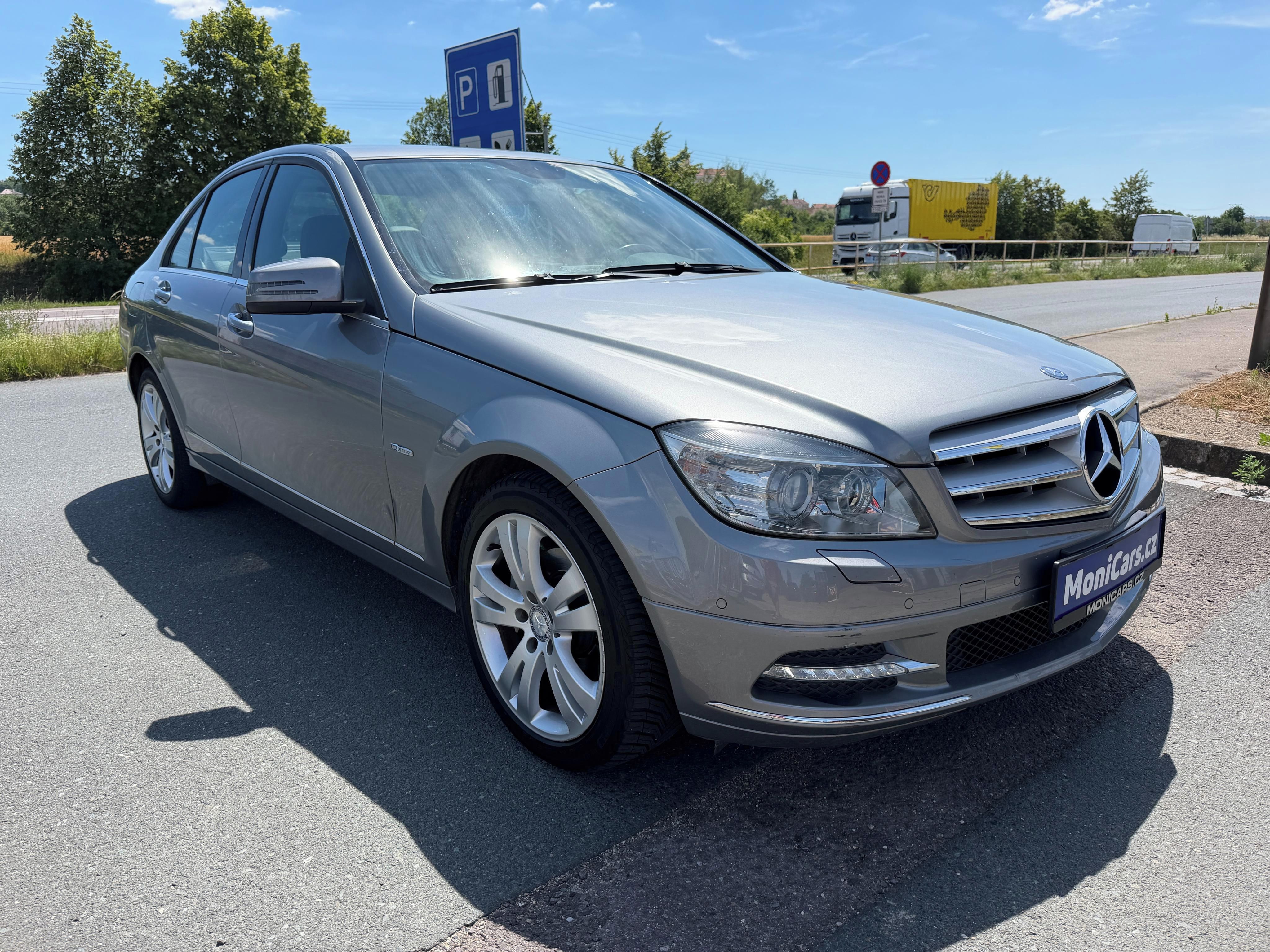 Mercedes-Benz Třídy C, 250 CDI 150kW 4MATIC, AUTOMAT - fotka 3