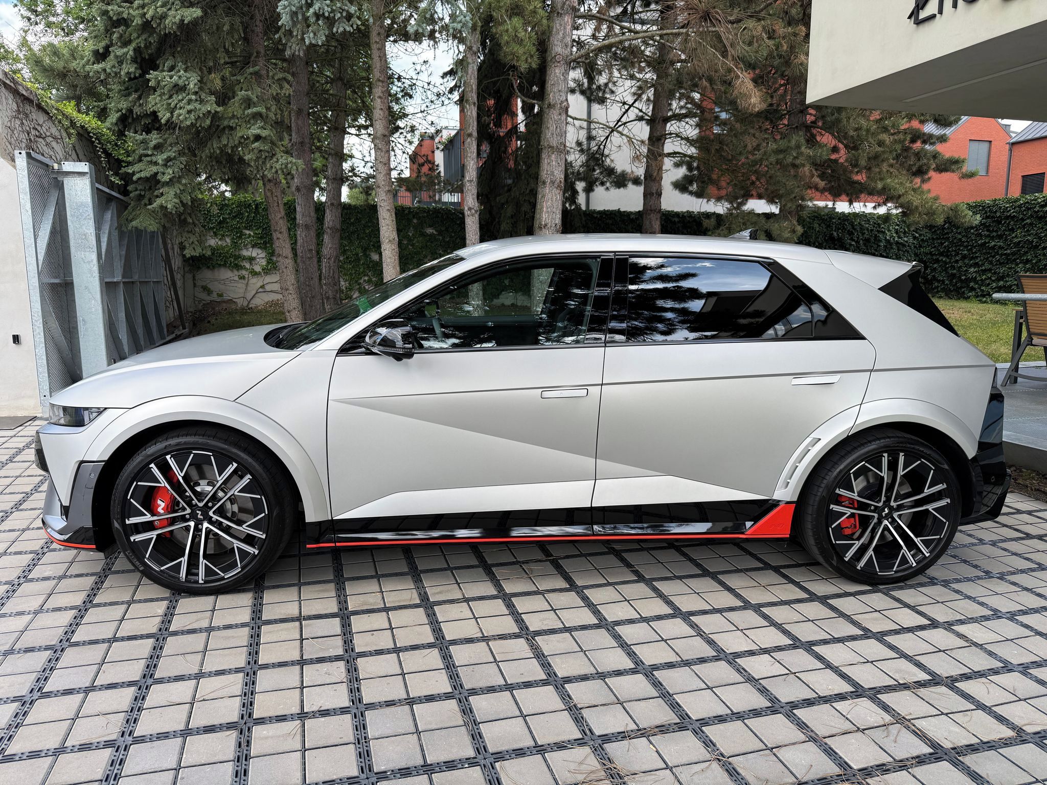 Hyundai Ioniq, N Everyday 84 kWh - fotka 3