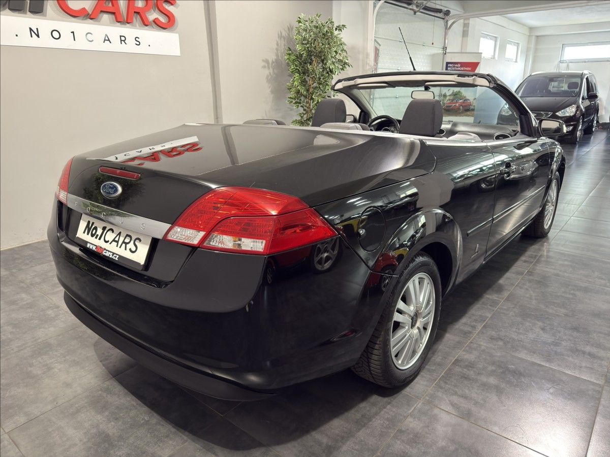 Ford Focus, 1,6   i KABRIO SONY VÝHŘEV - fotka 5