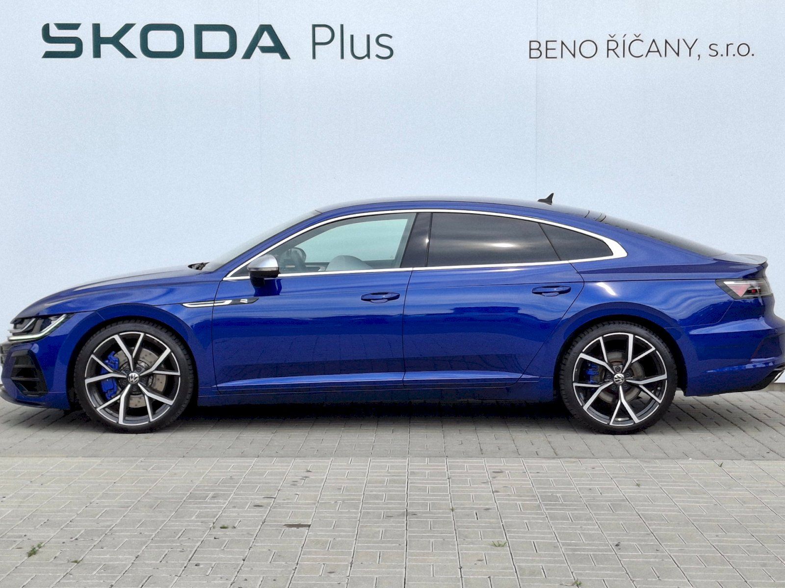 Volkswagen Arteon, R DSG 4Motion 2,0TSi 235kW - fotka 3