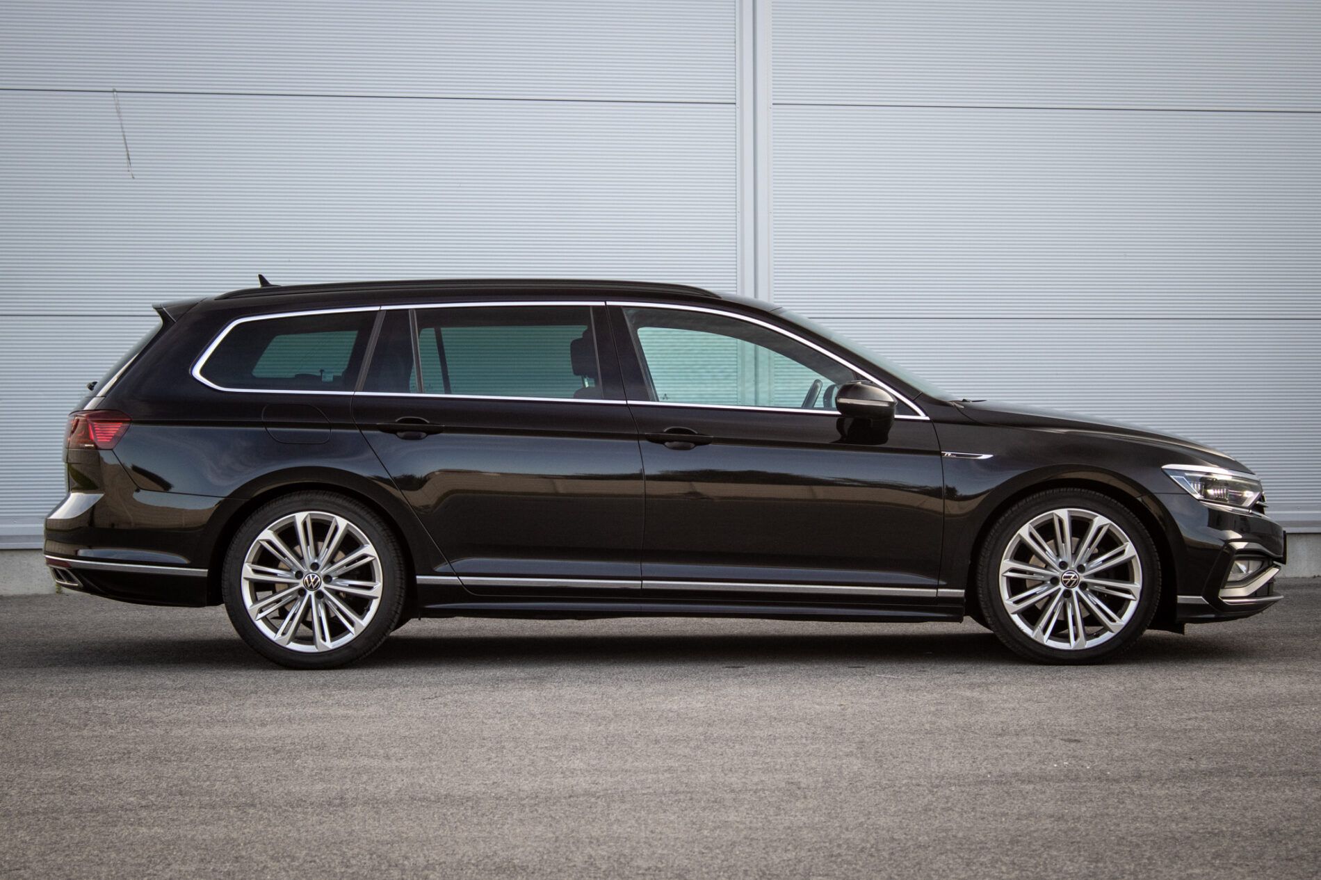 Volkswagen Passat Variant - fotka 4