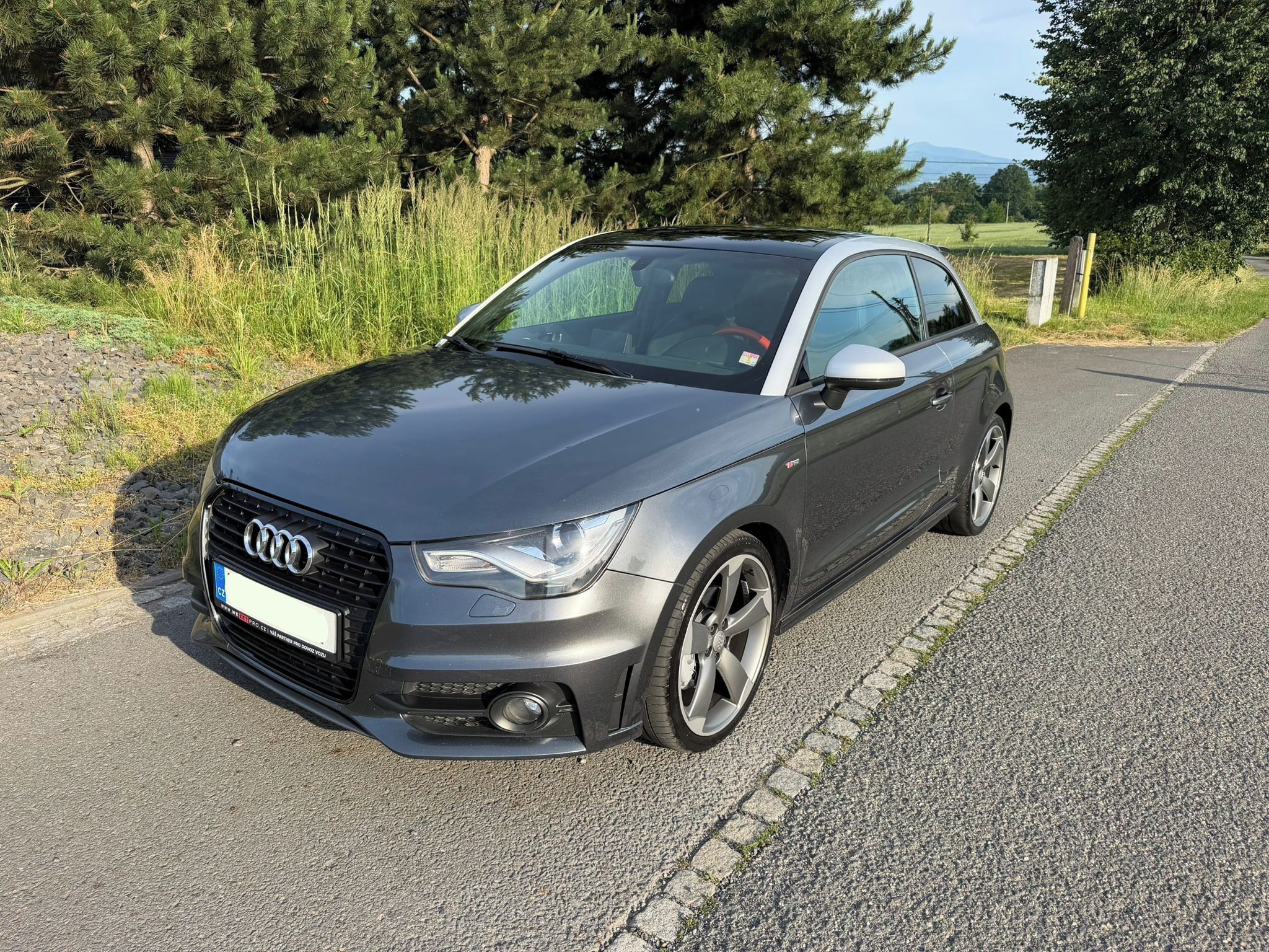 Audi A1, 1.4TFSi 90kW SLINE PANORAMA - fotka 4