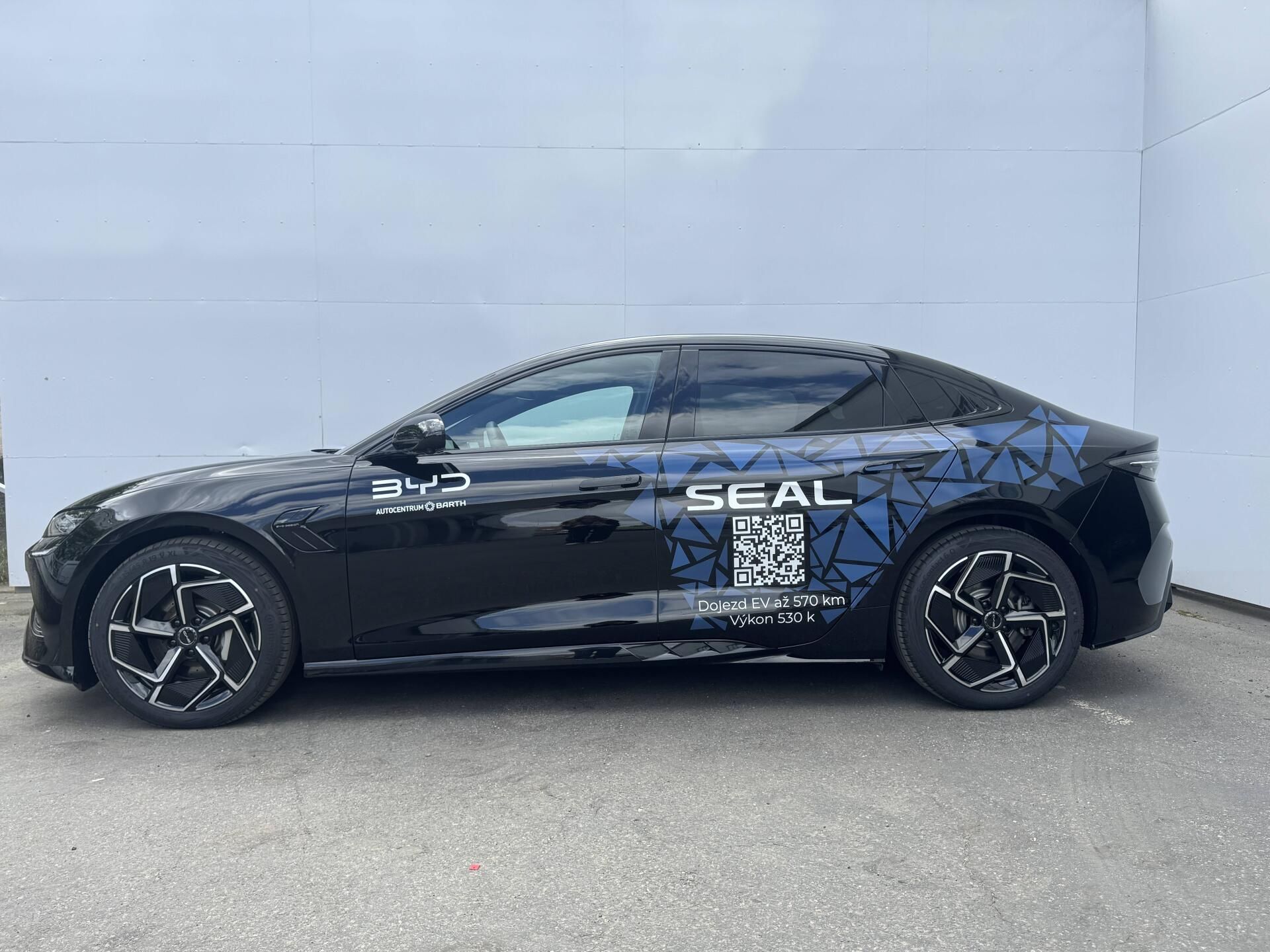 BYD Seal, Excellence AWD 82 kWh - fotka 3