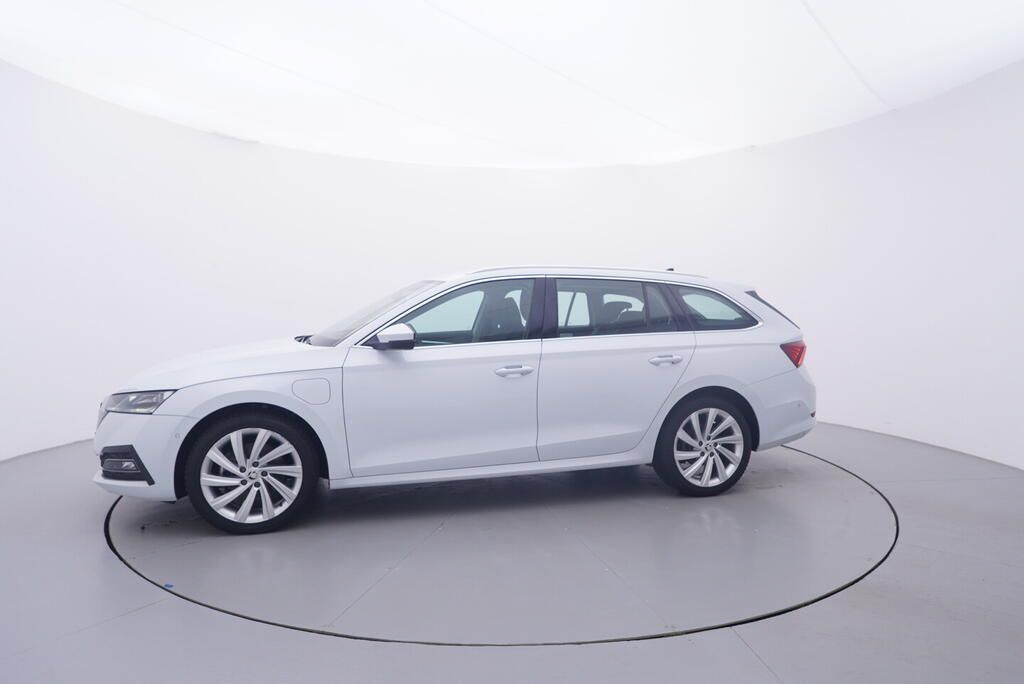 Škoda Octavia, Style 1.4 TSI 150 kW - fotka 2