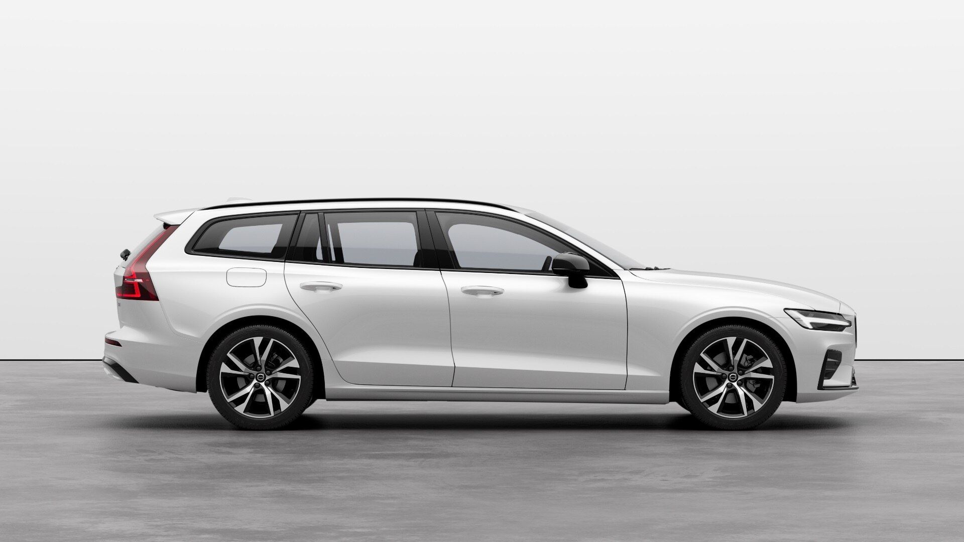 Volvo V60, B4 2.0L 197+14 HP AT7 FWD PLUS - fotka 4