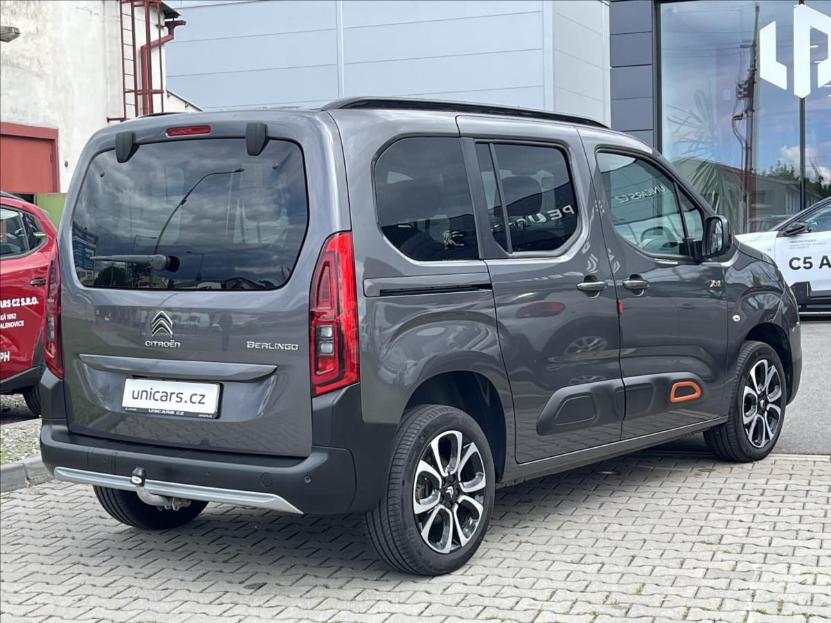 Citroën Berlingo, 1,5 bHDi  Shine Profi EAT8 - fotka 5