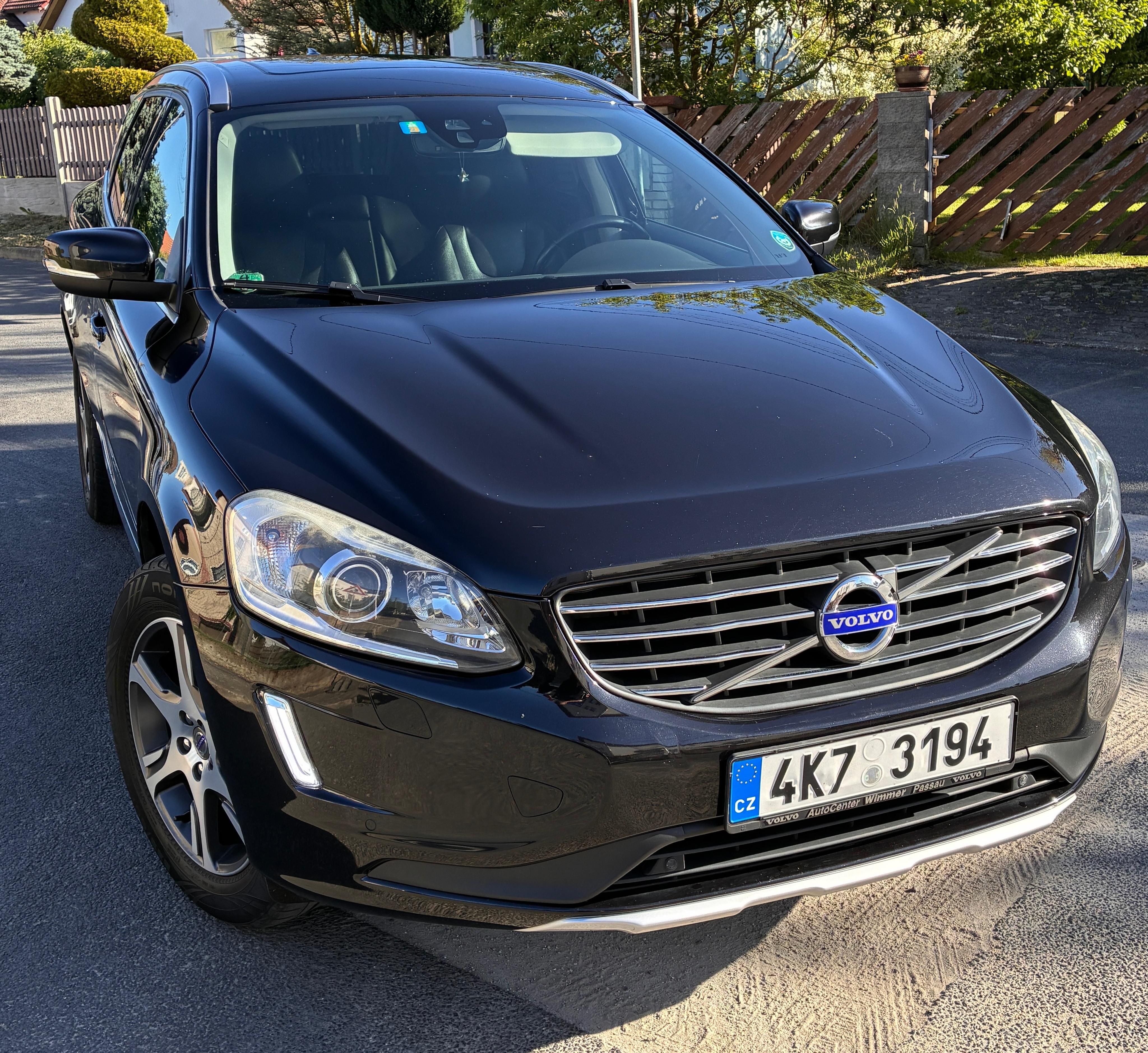 Volvo XC60, 2.4 D5 158 kW, Summum - fotka 6