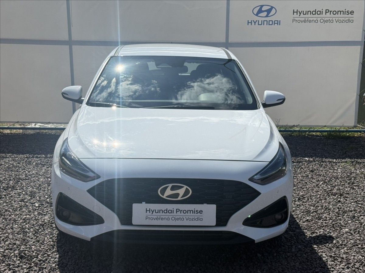 Hyundai i30, 1,5 CVVT 71kW Comfort - fotka 4