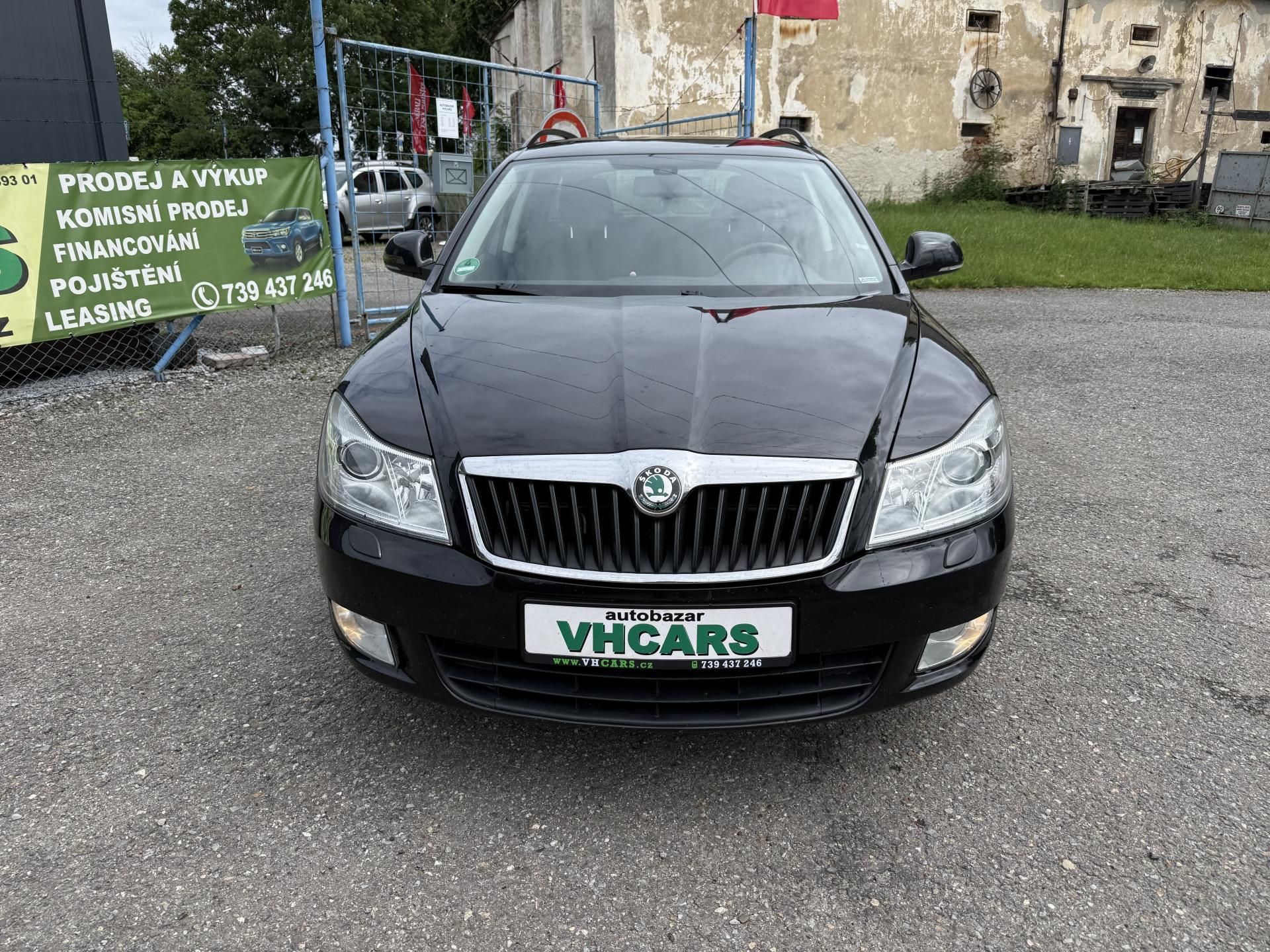 Škoda Octavia, 1,6TDI 77kW XENONY - fotka 2