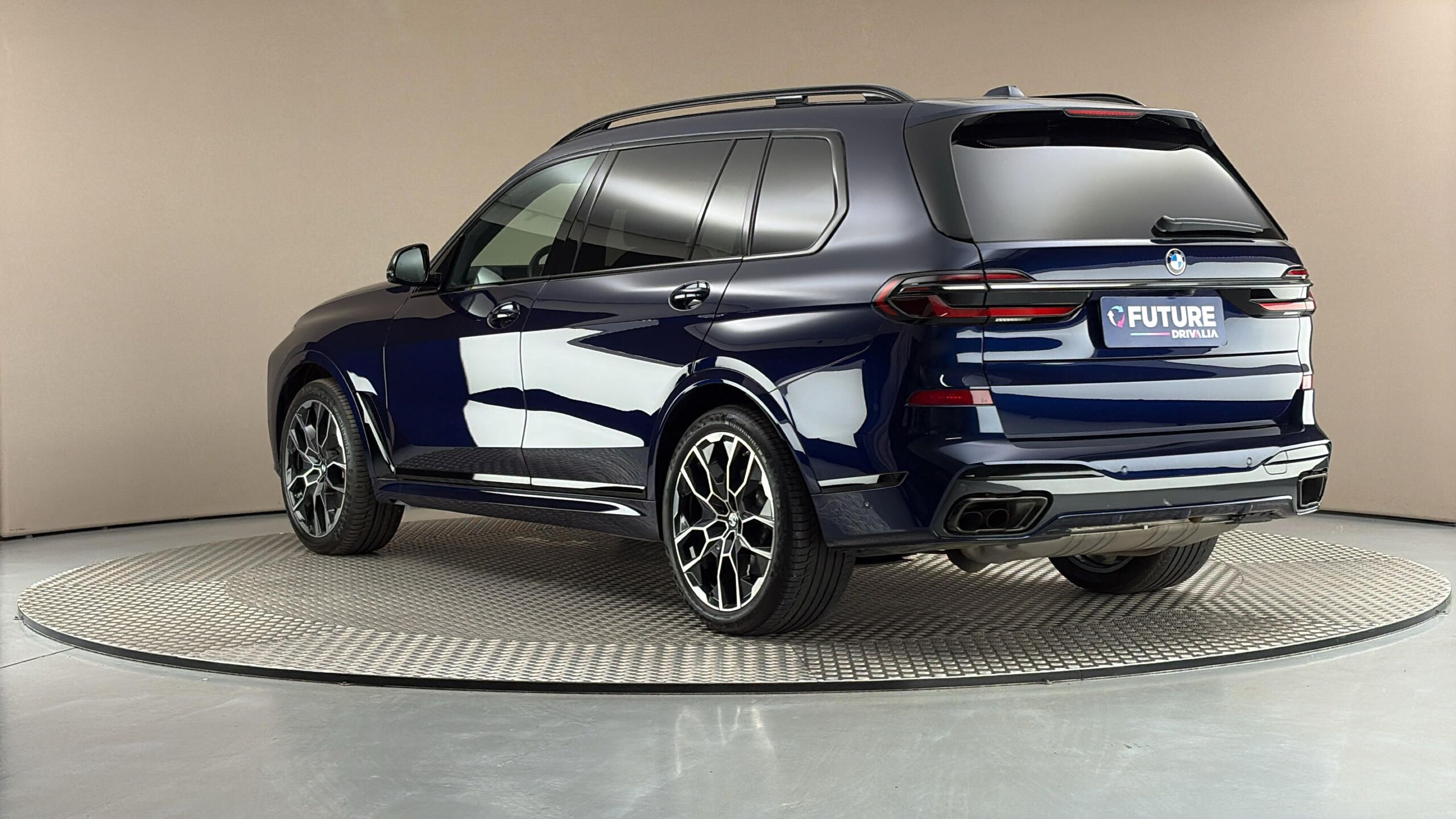 BMW X7, 40i AUT xDrive M-paket - fotka 2